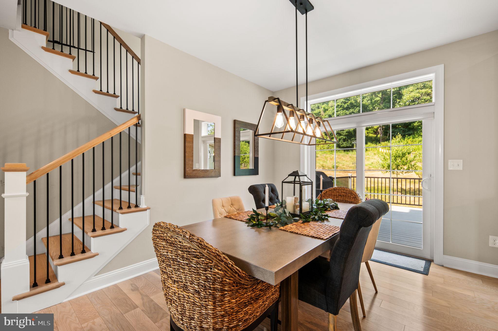 WASHINGTON MANOR - Residential