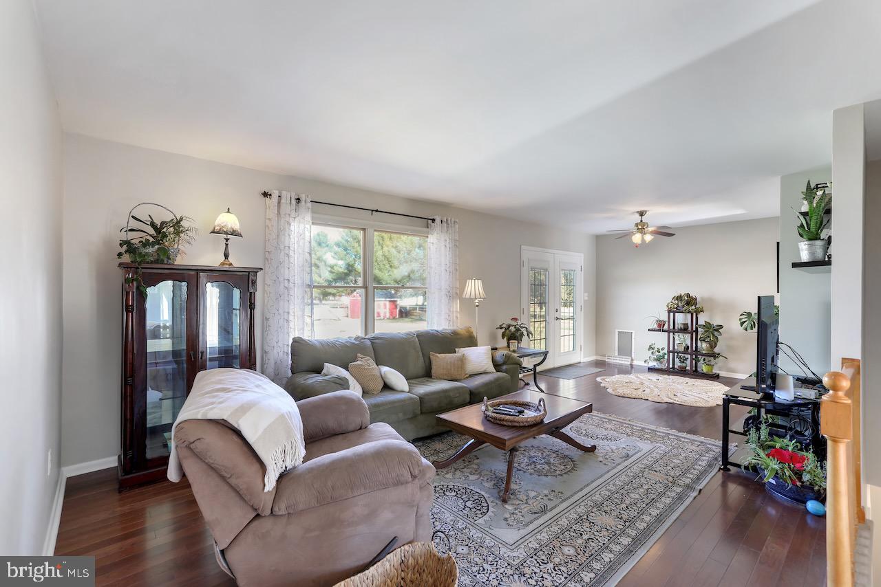 NEW DESIGN ACRES - Residential