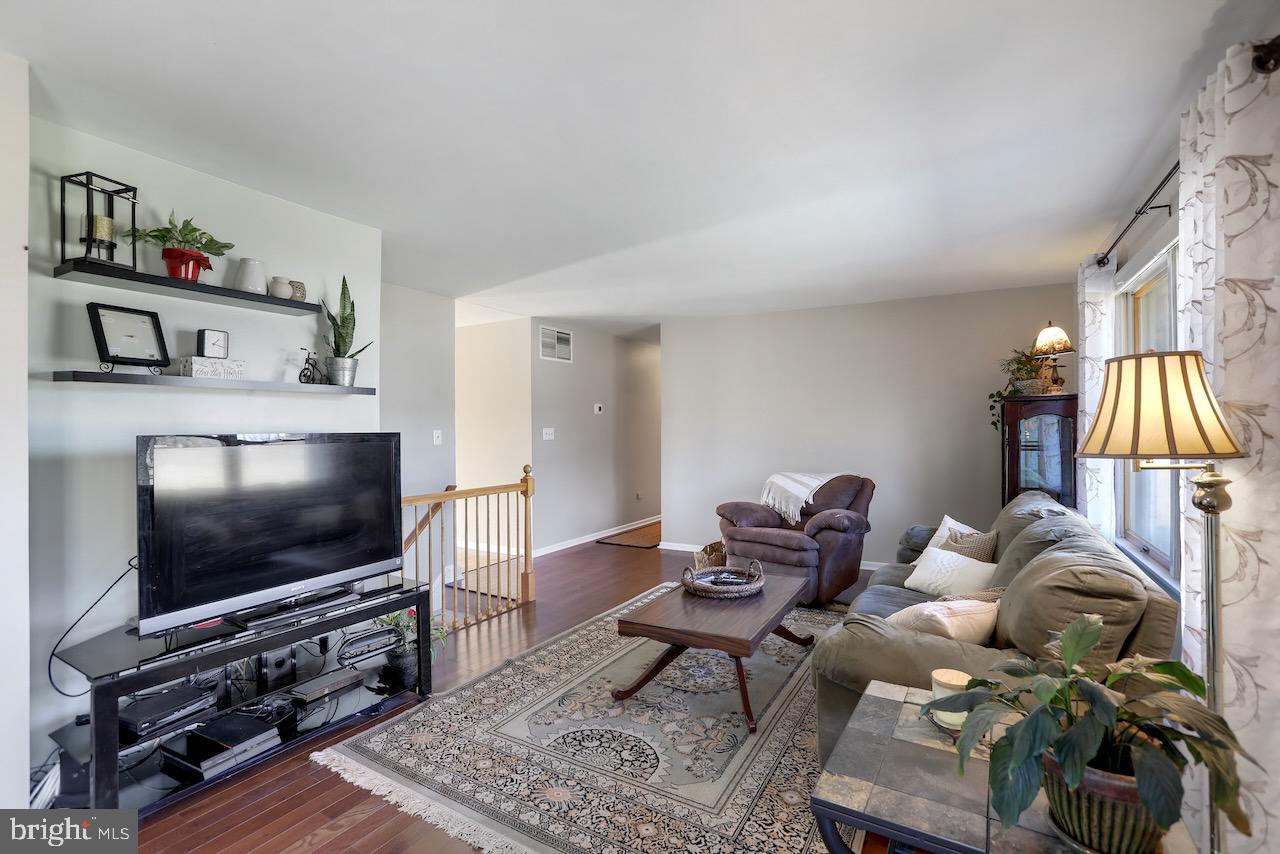 NEW DESIGN ACRES - Residential