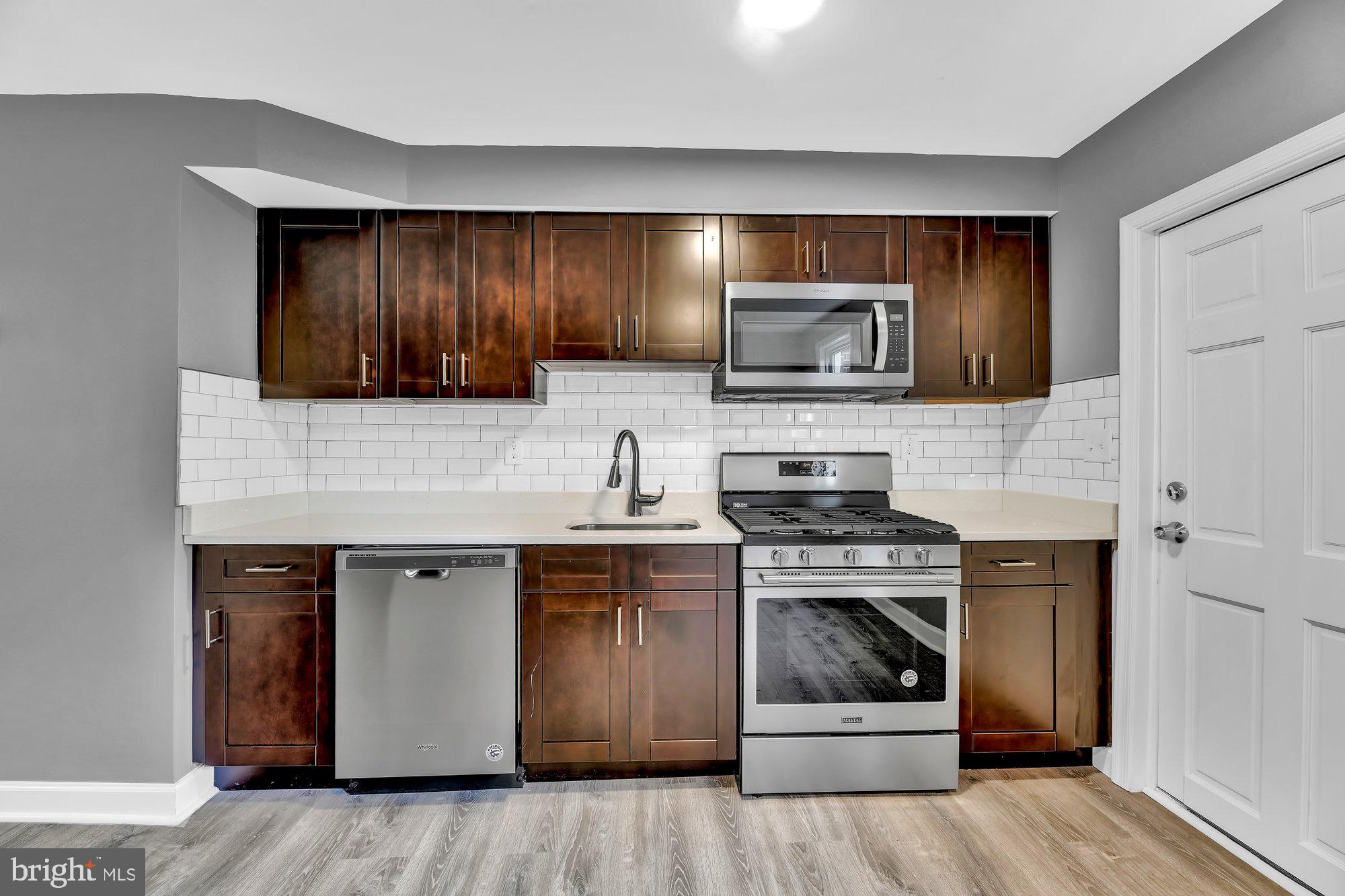 ROSEMONT - Residential