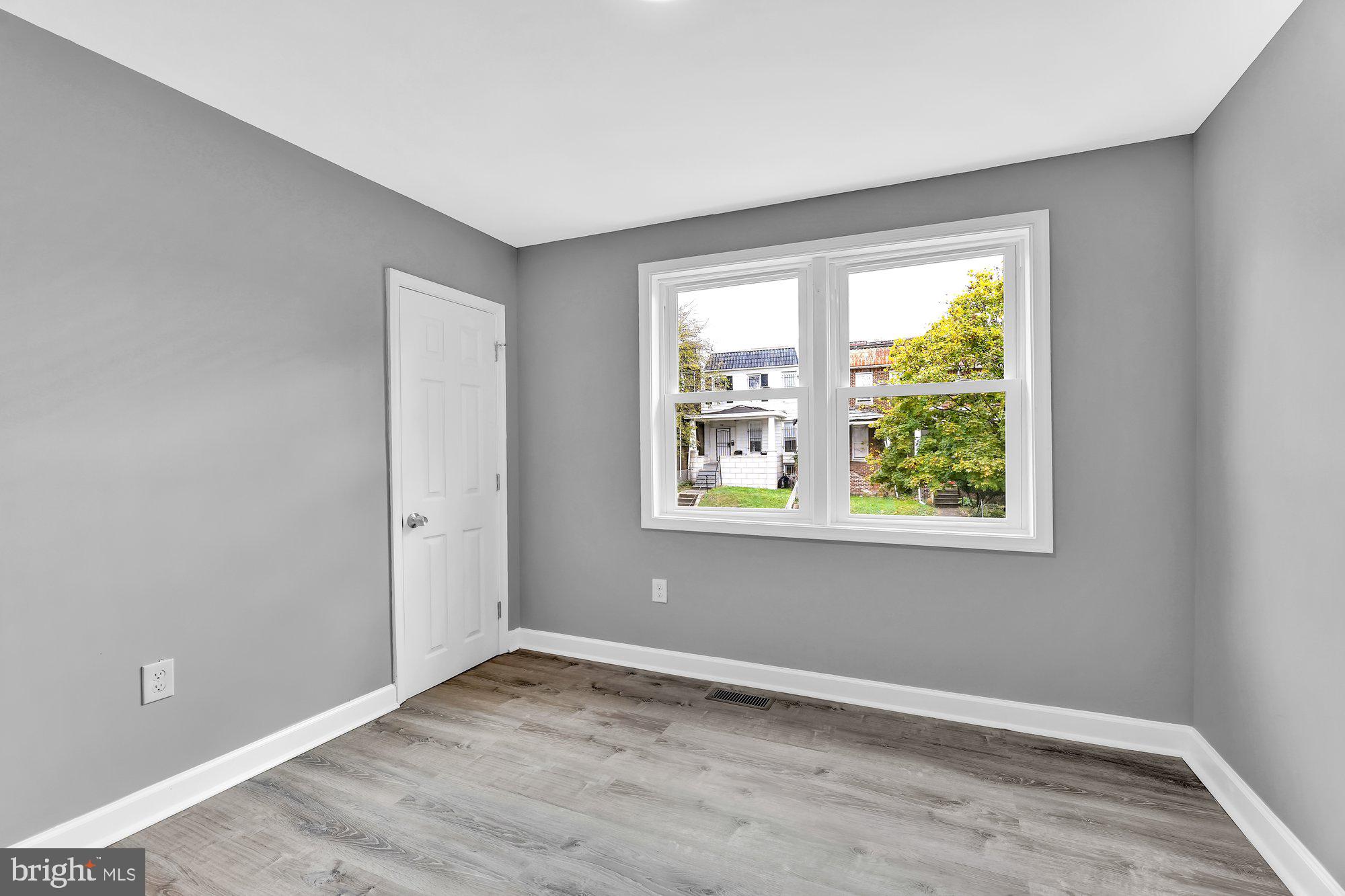 ROSEMONT - Residential