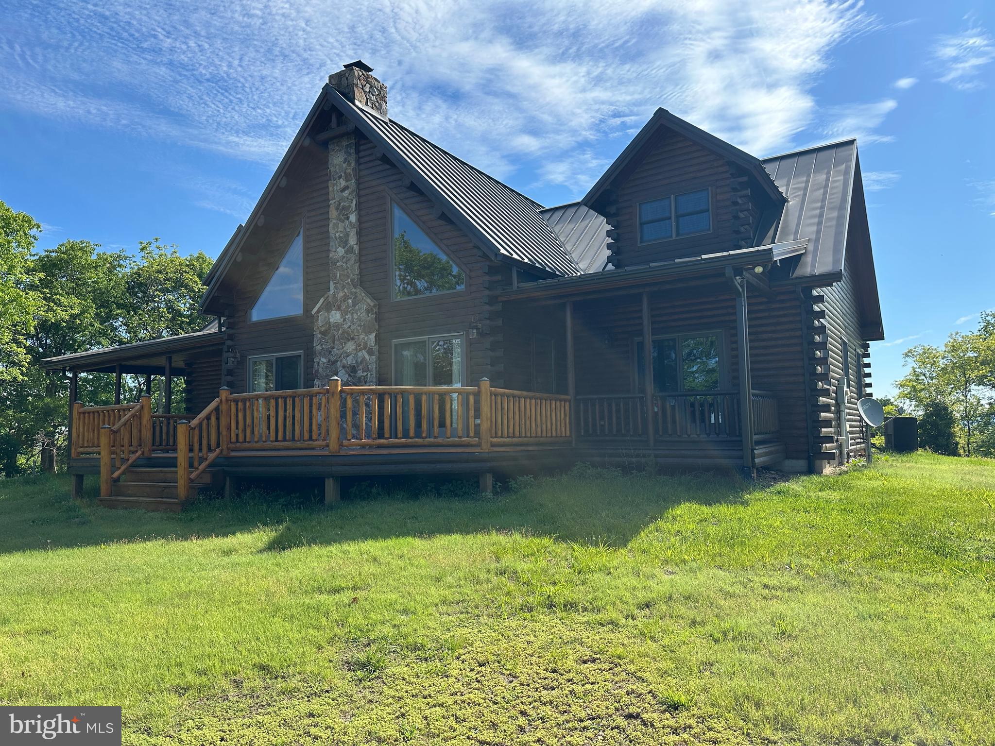 BLUFFS ON THE POTOMAC - Residential
