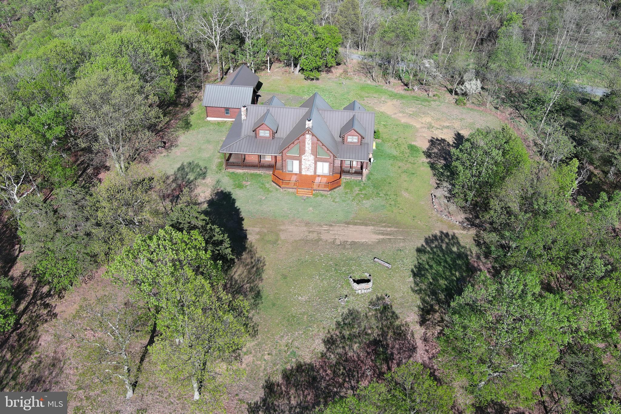 BLUFFS ON THE POTOMAC - Residential