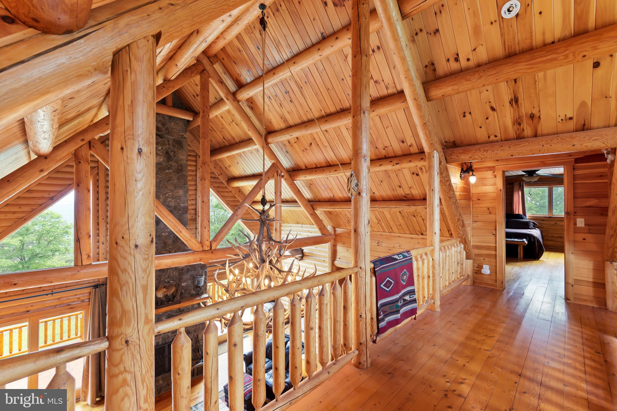 BLUFFS ON THE POTOMAC - Residential