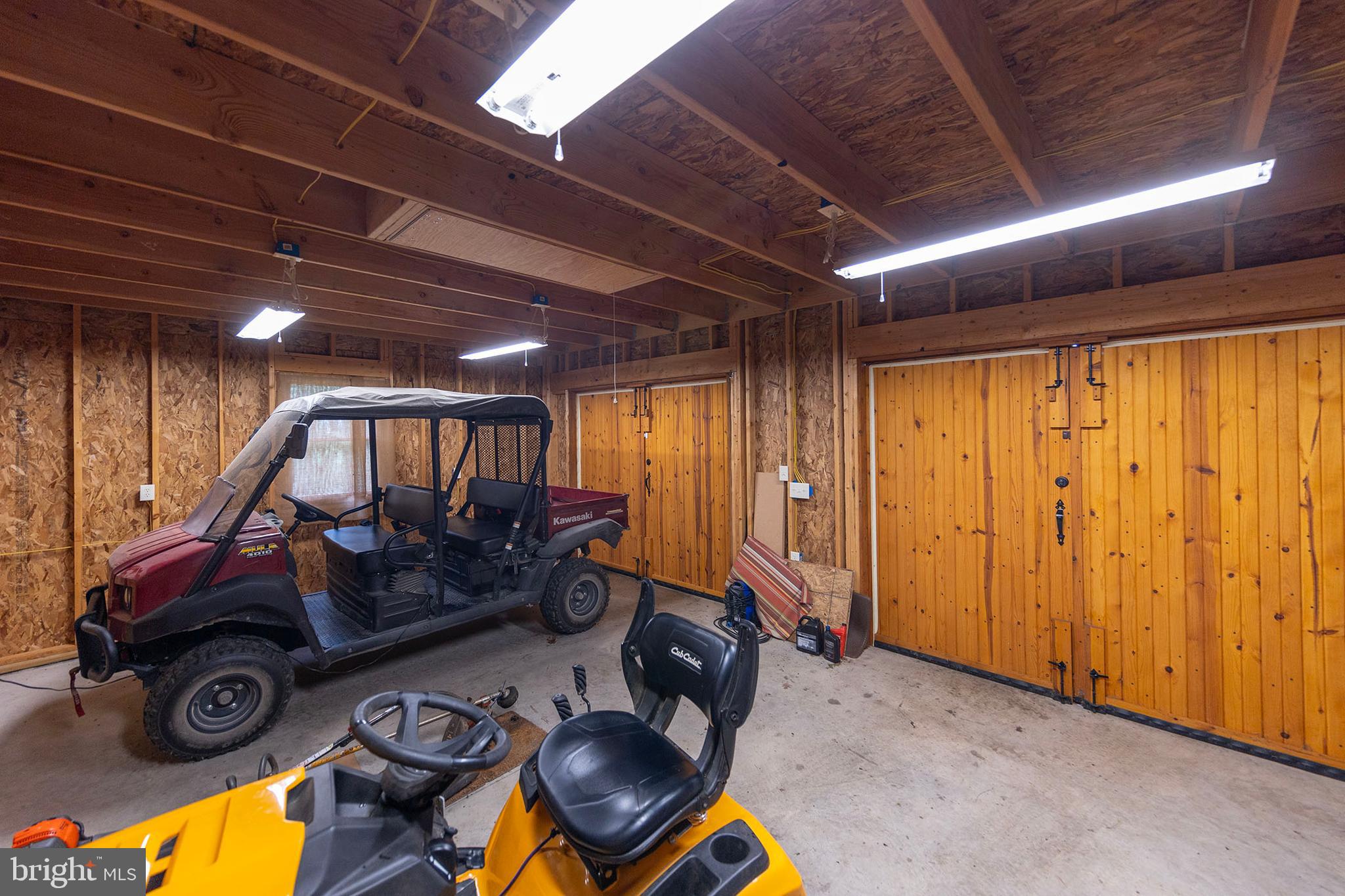 BLUFFS ON THE POTOMAC - Residential