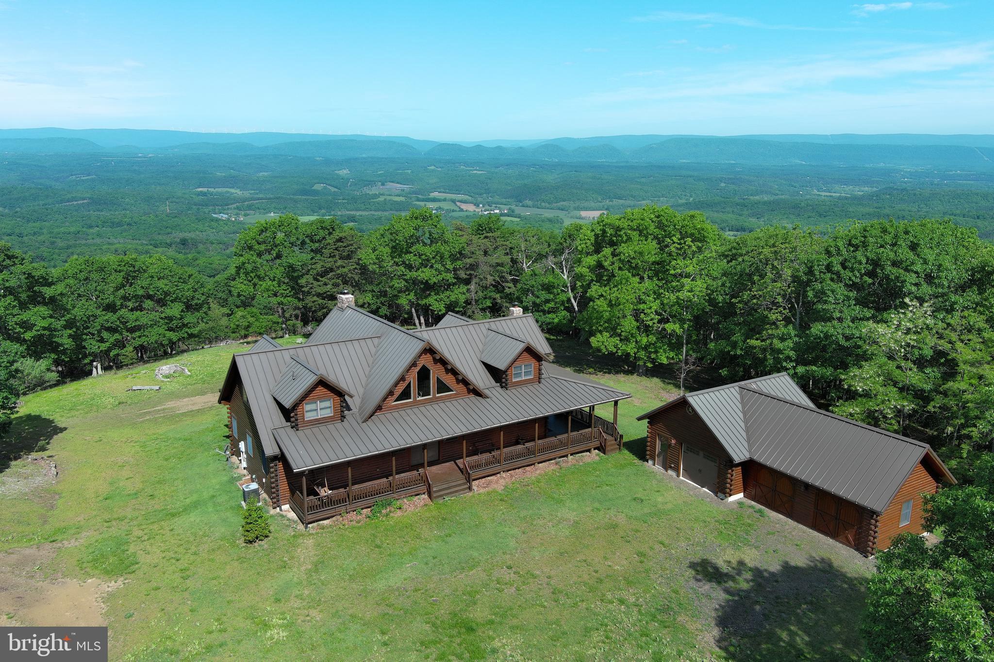 BLUFFS ON THE POTOMAC - Residential