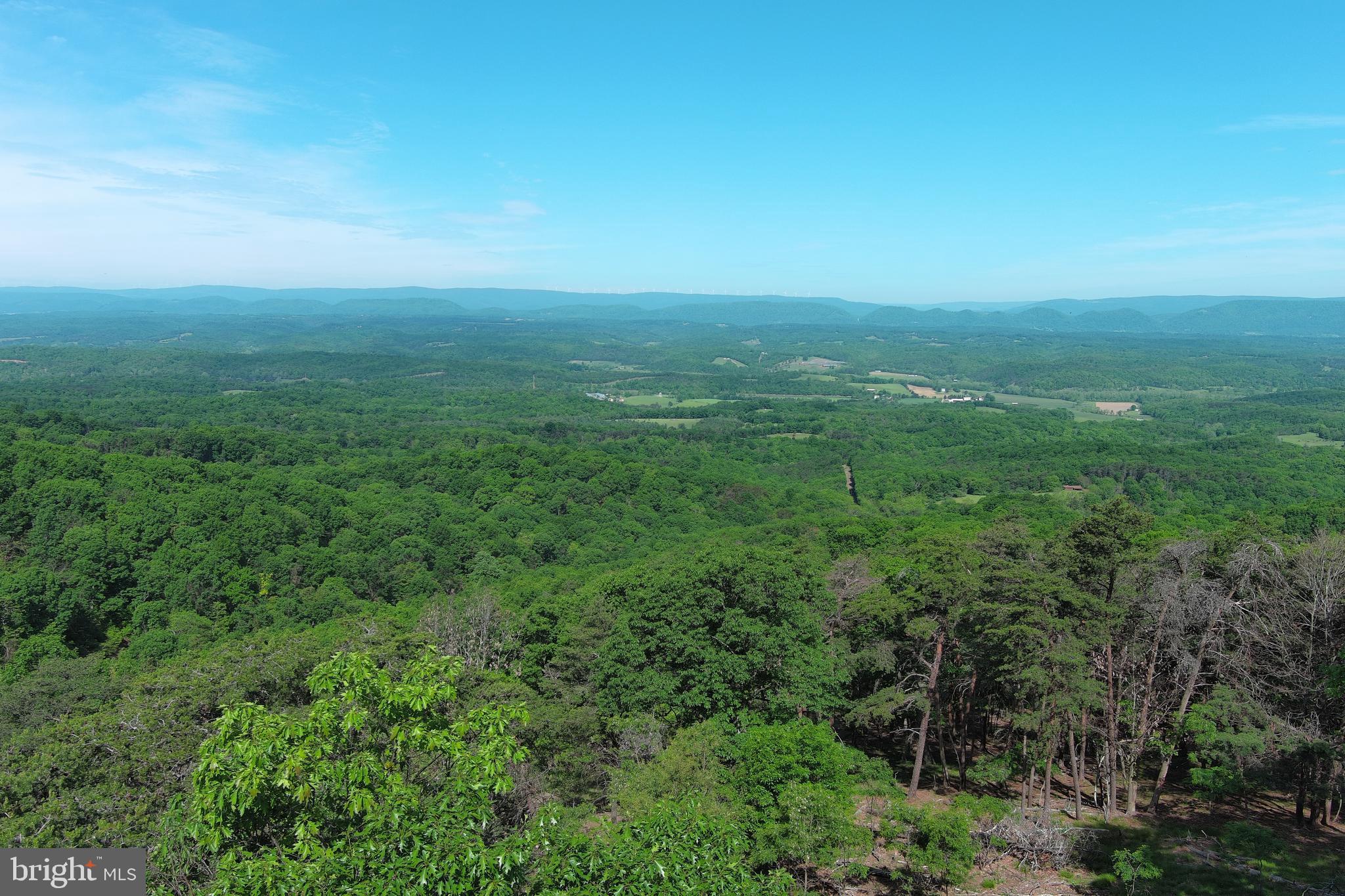 BLUFFS ON THE POTOMAC - Residential