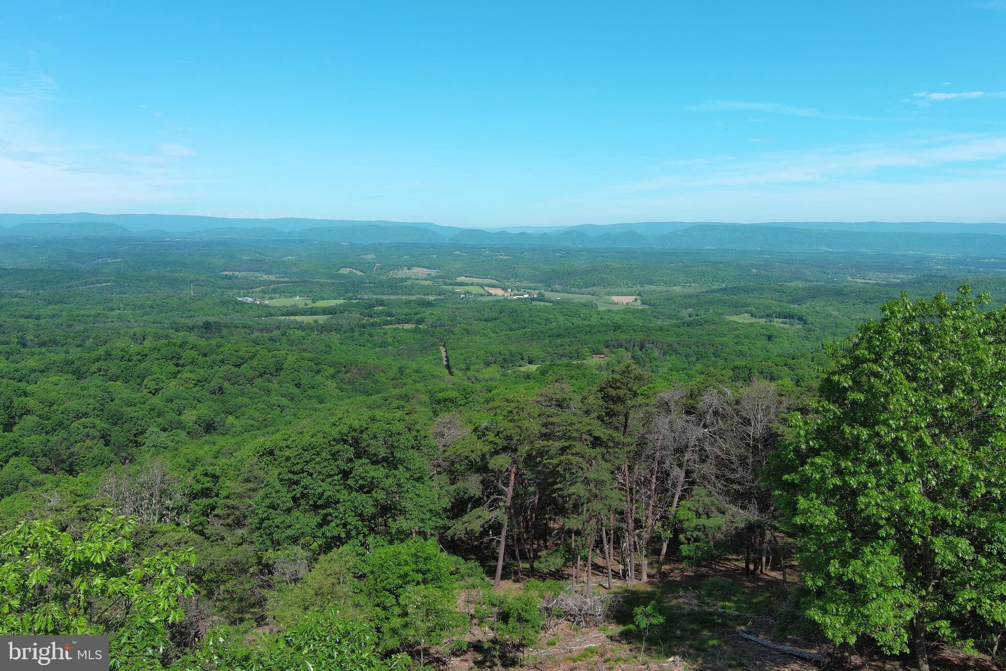 BLUFFS ON THE POTOMAC - Residential