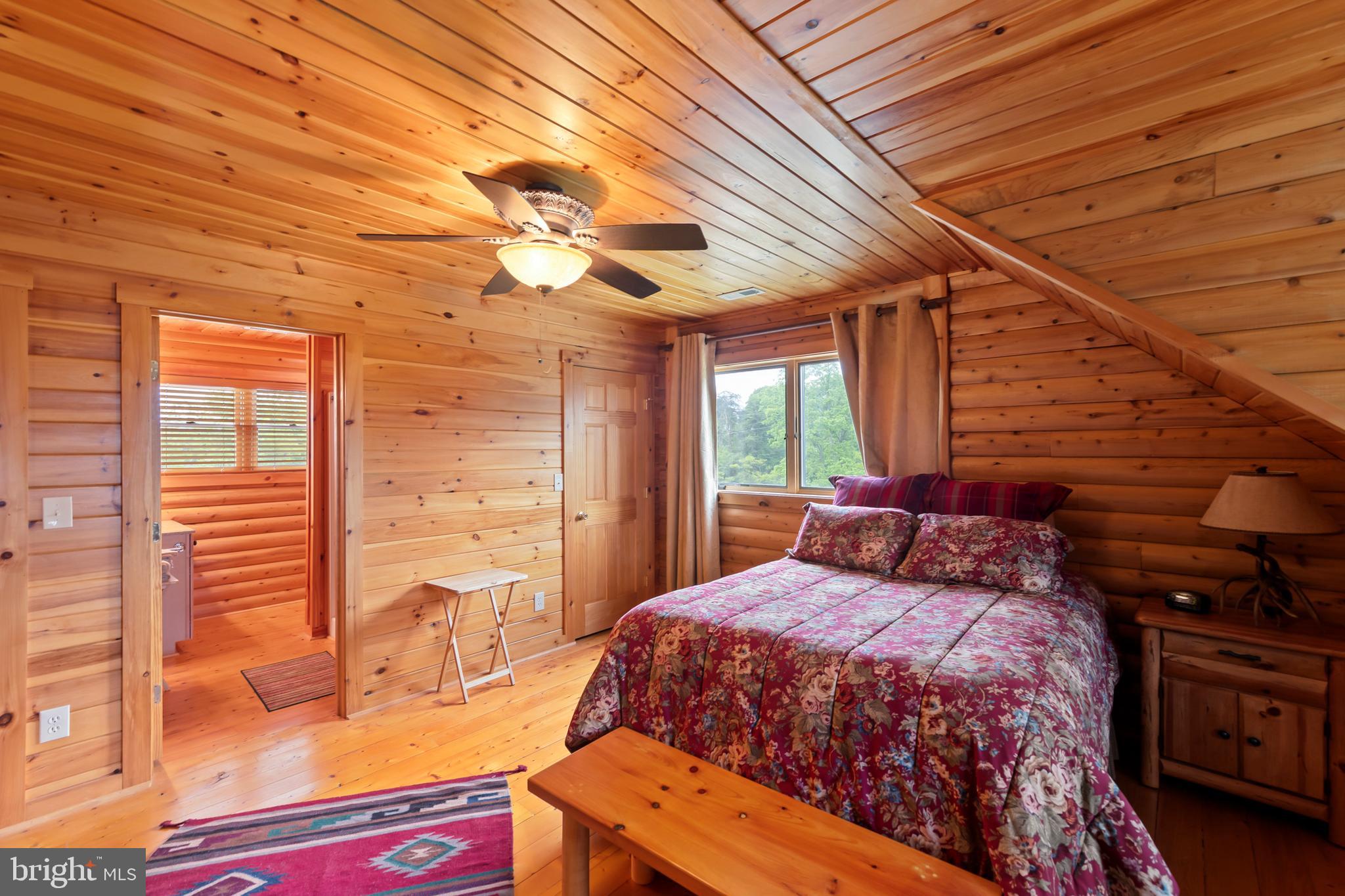 BLUFFS ON THE POTOMAC - Residential