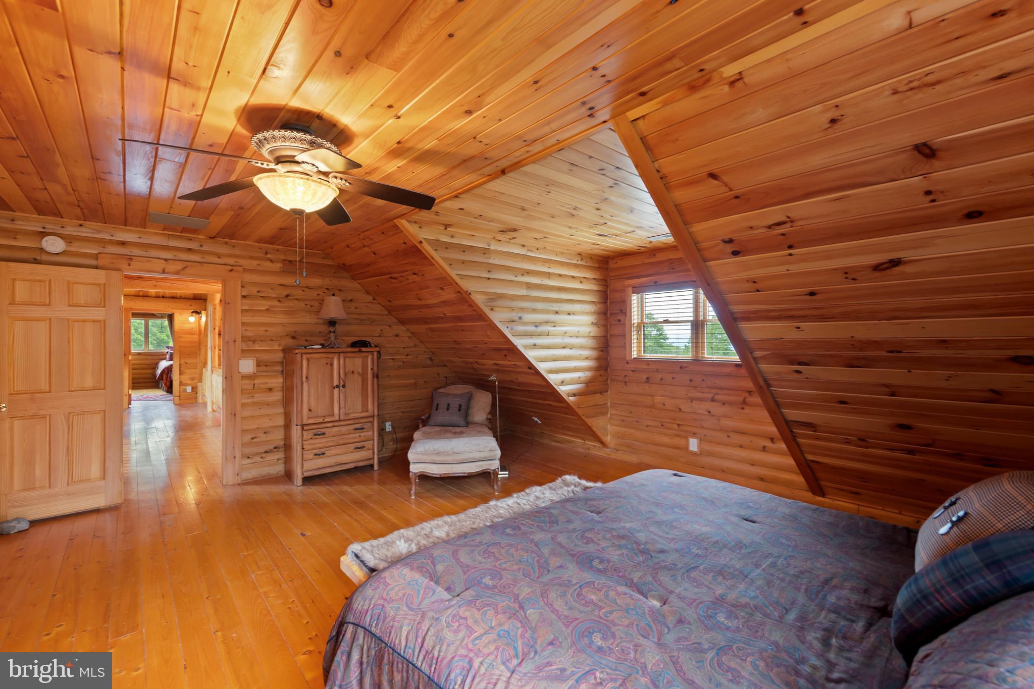 BLUFFS ON THE POTOMAC - Residential