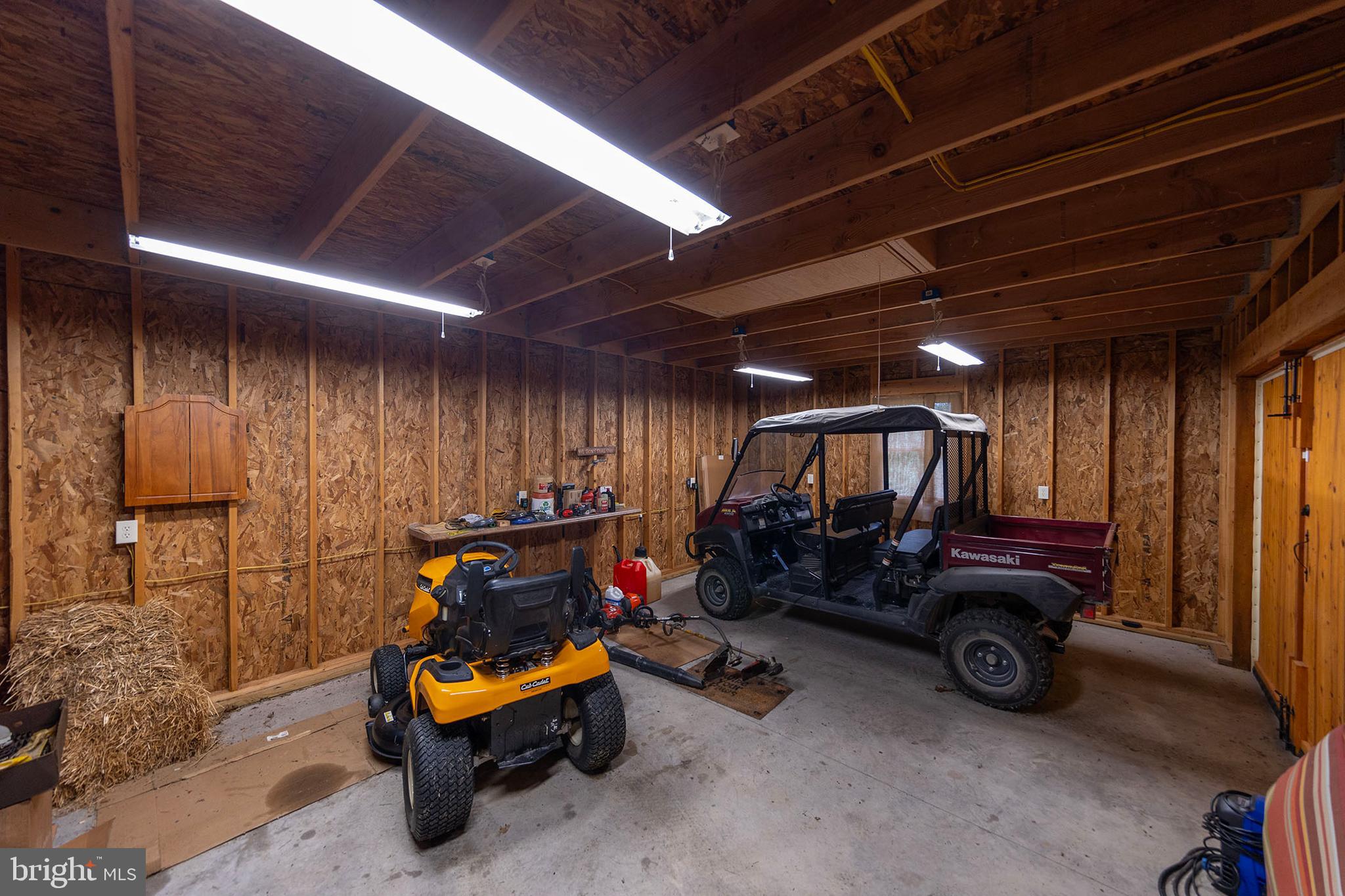 BLUFFS ON THE POTOMAC - Residential