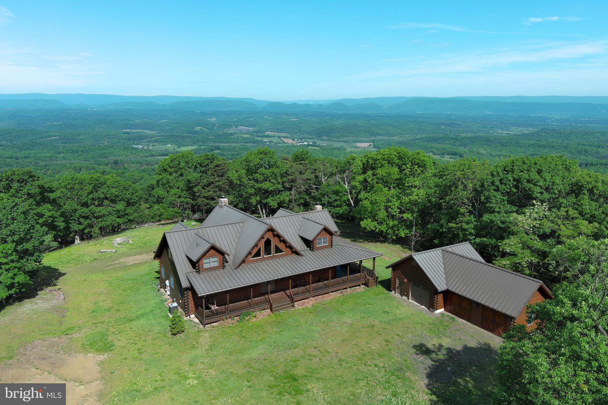 BLUFFS ON THE POTOMAC - Residential