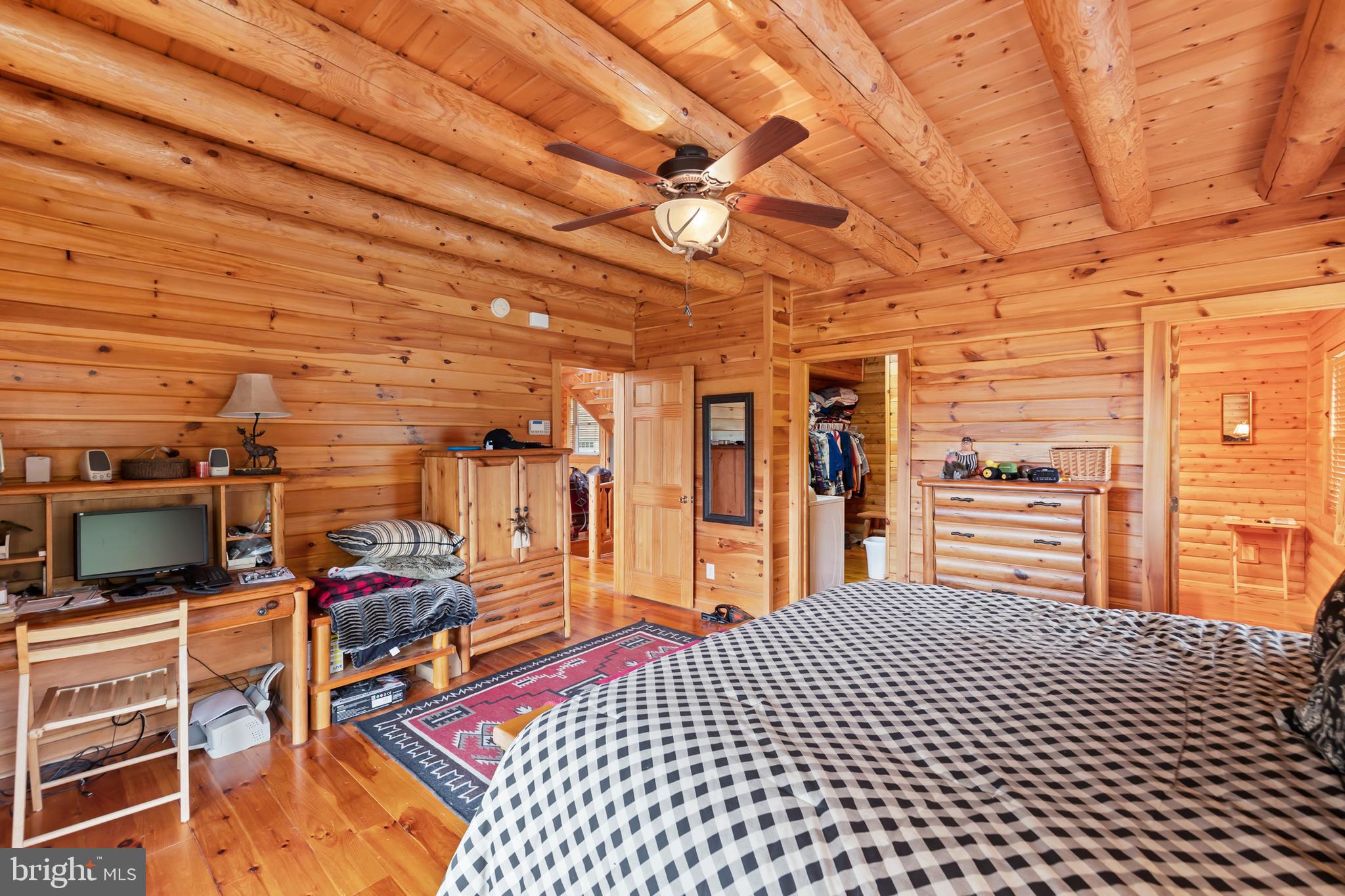 BLUFFS ON THE POTOMAC - Residential