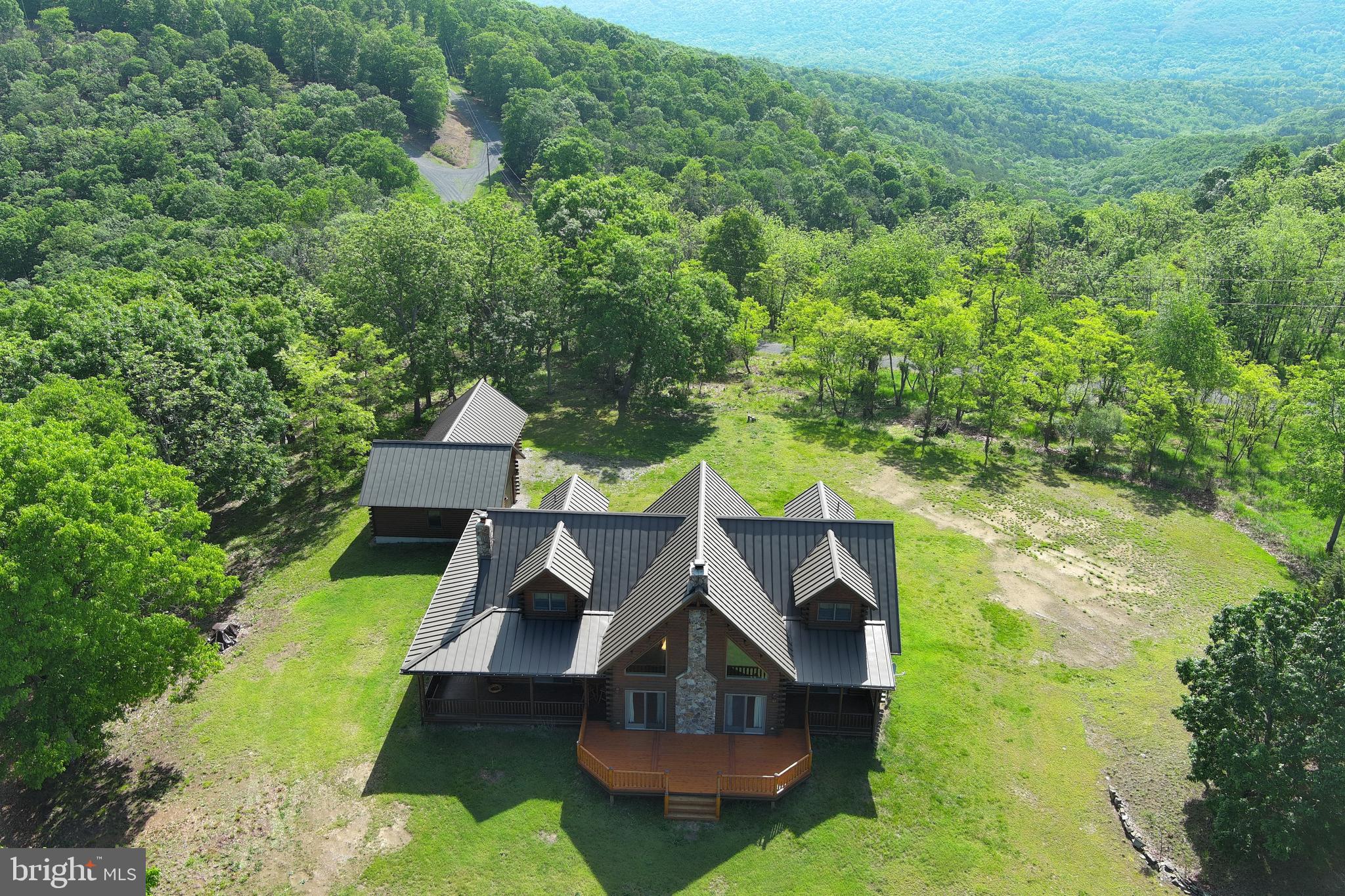 BLUFFS ON THE POTOMAC - Residential