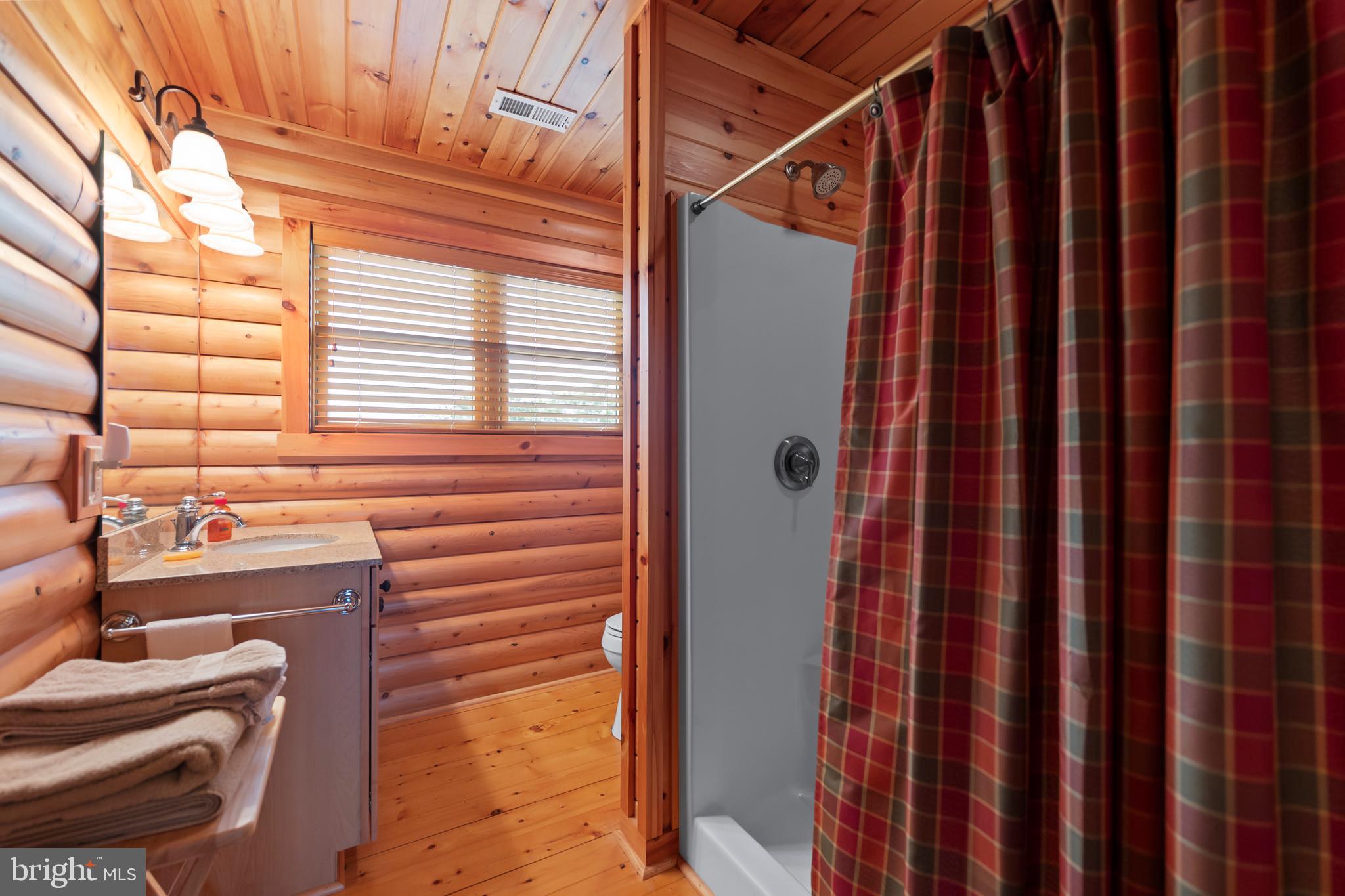 BLUFFS ON THE POTOMAC - Residential