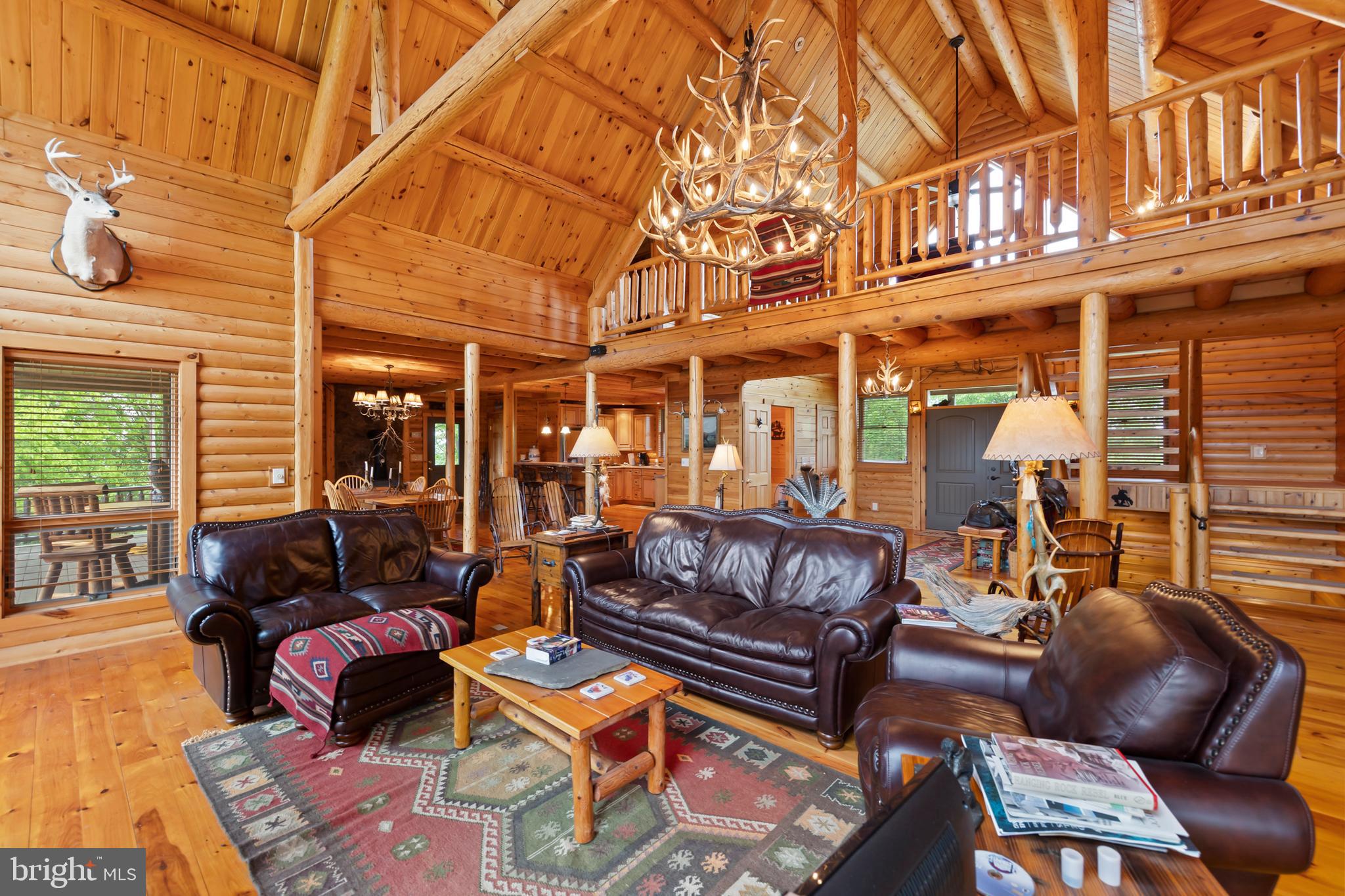 BLUFFS ON THE POTOMAC - Residential