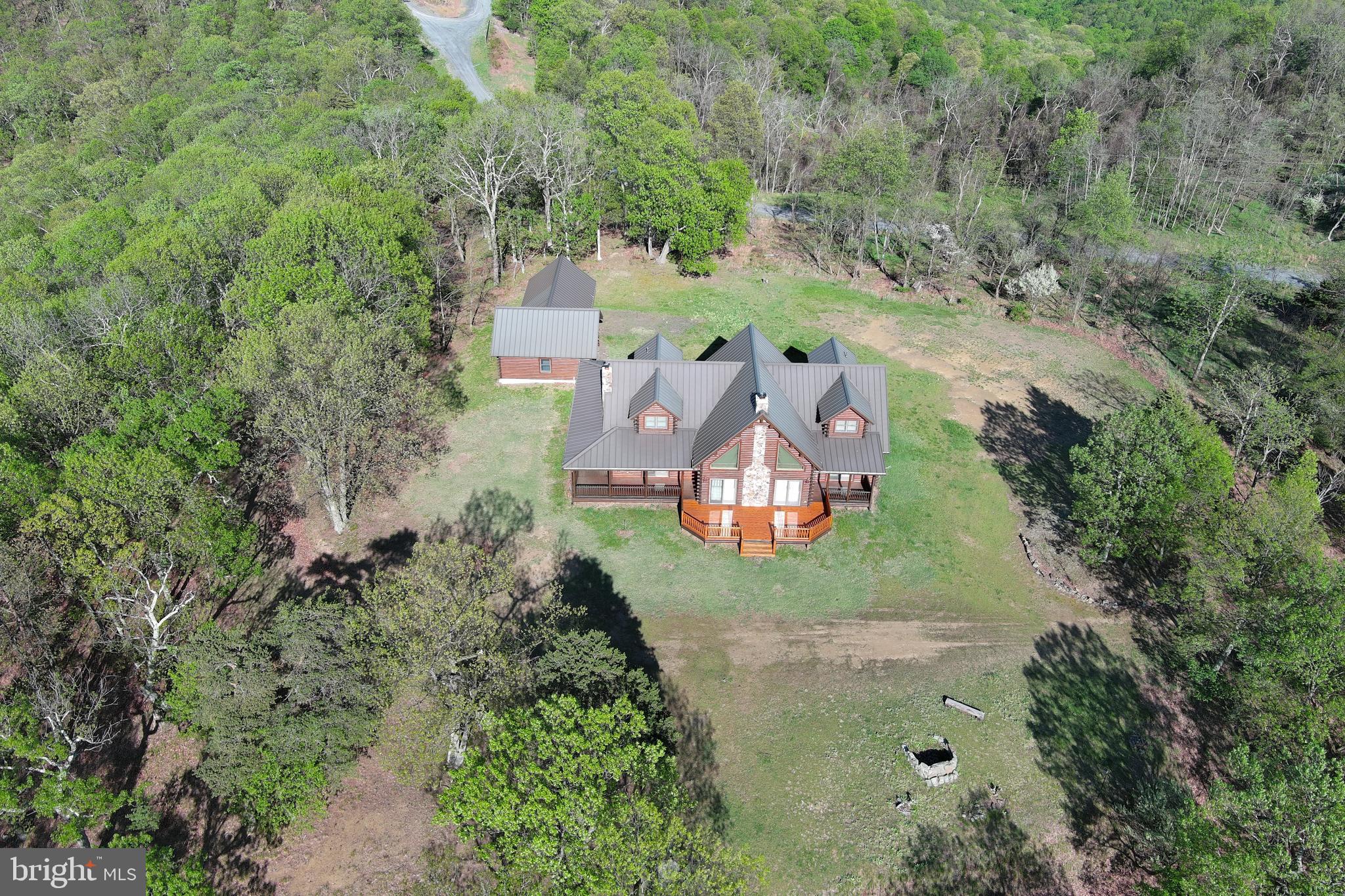 BLUFFS ON THE POTOMAC - Residential