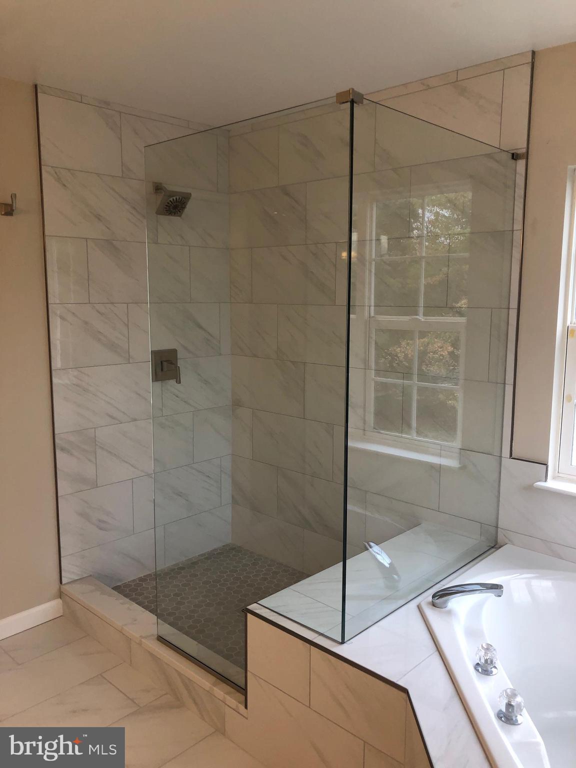 JOHNSON ESTATES - Residential