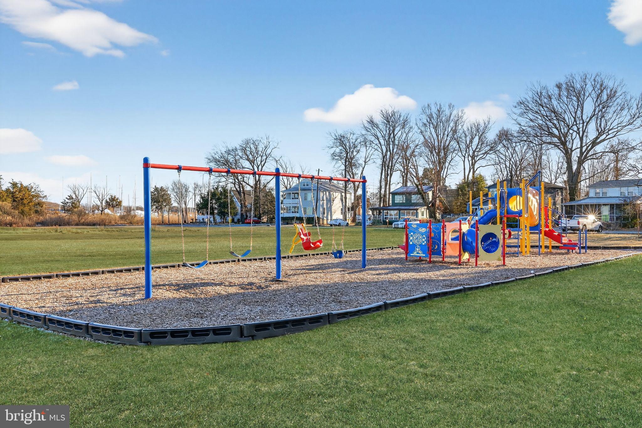 SELBY ON THE BAY - Residential