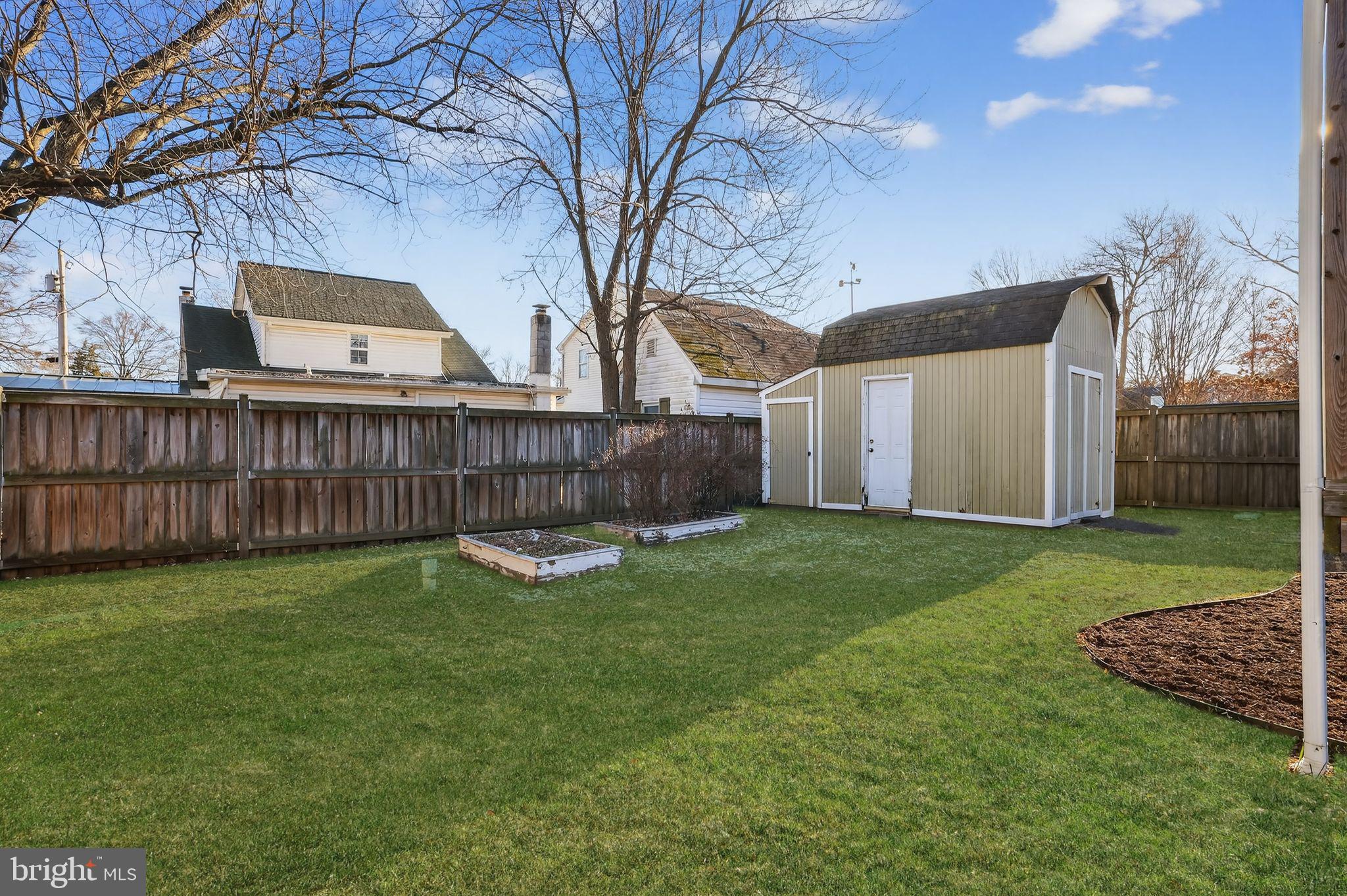 SELBY ON THE BAY - Residential