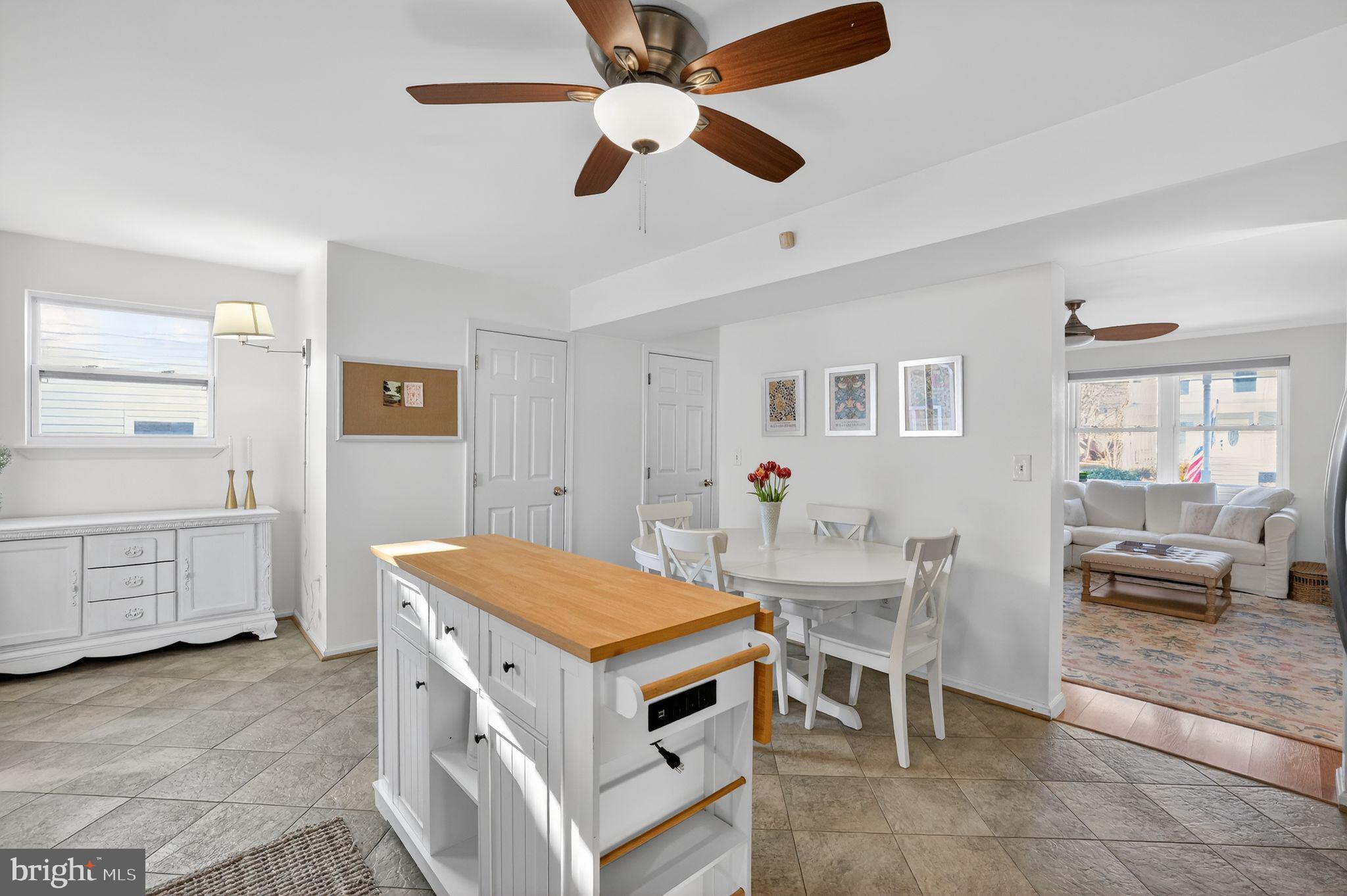 SELBY ON THE BAY - Residential