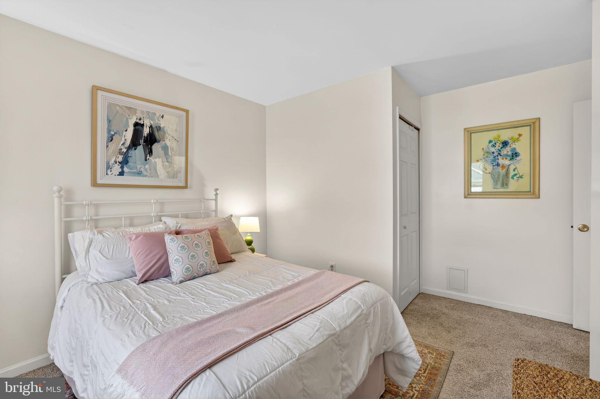 SELBY ON THE BAY - Residential