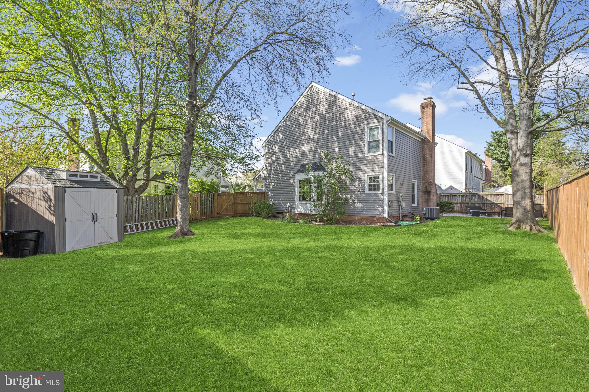 WOODLAND VILLAGE - Residential