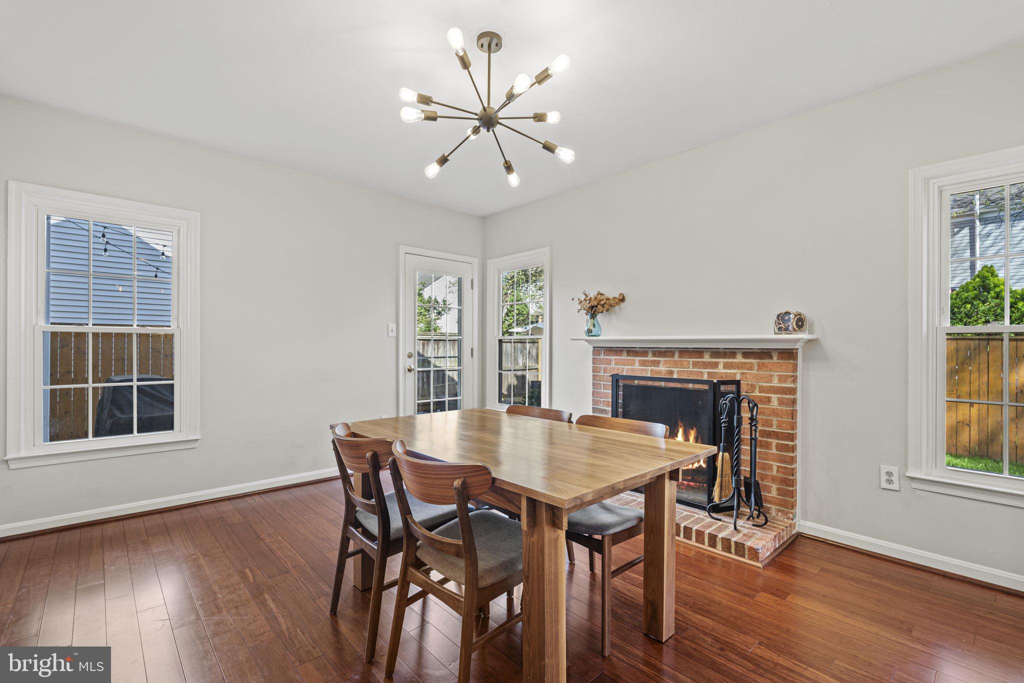 WOODLAND VILLAGE - Residential