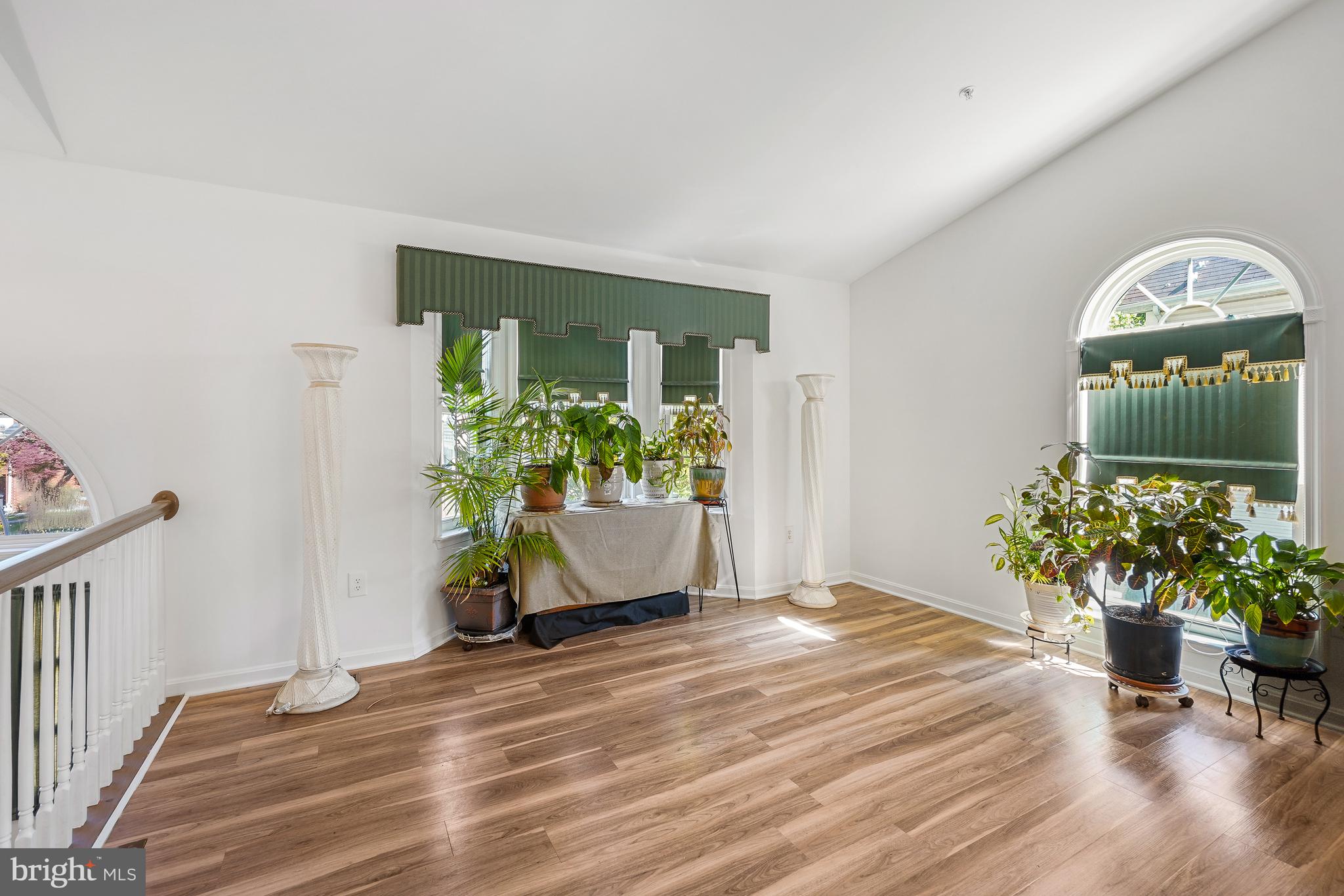 GOOD MEADOWS - Residential