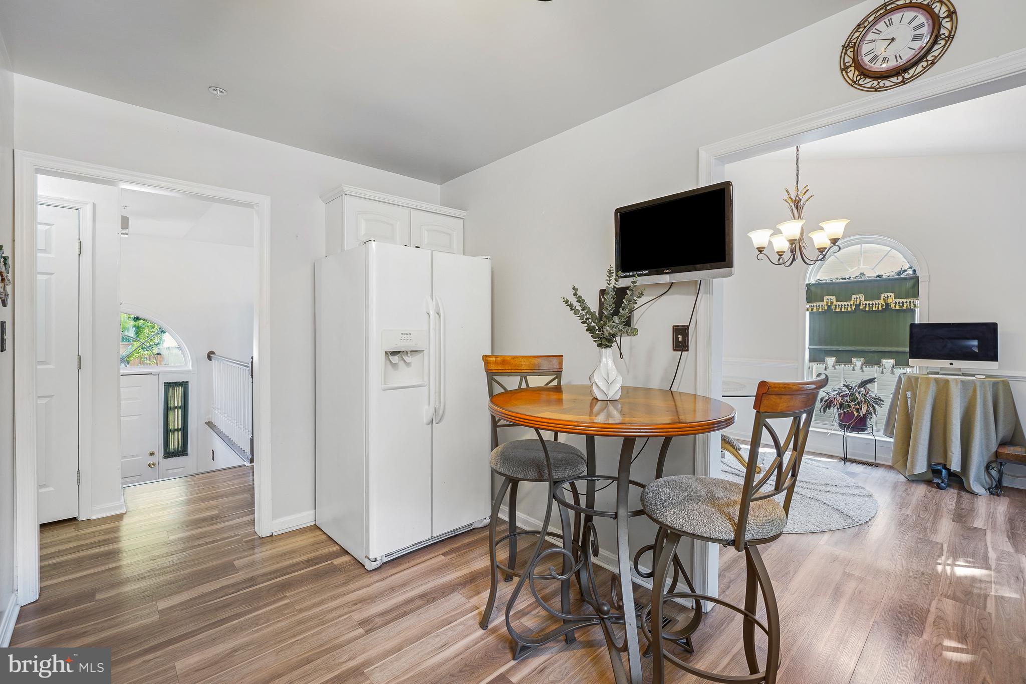 GOOD MEADOWS - Residential