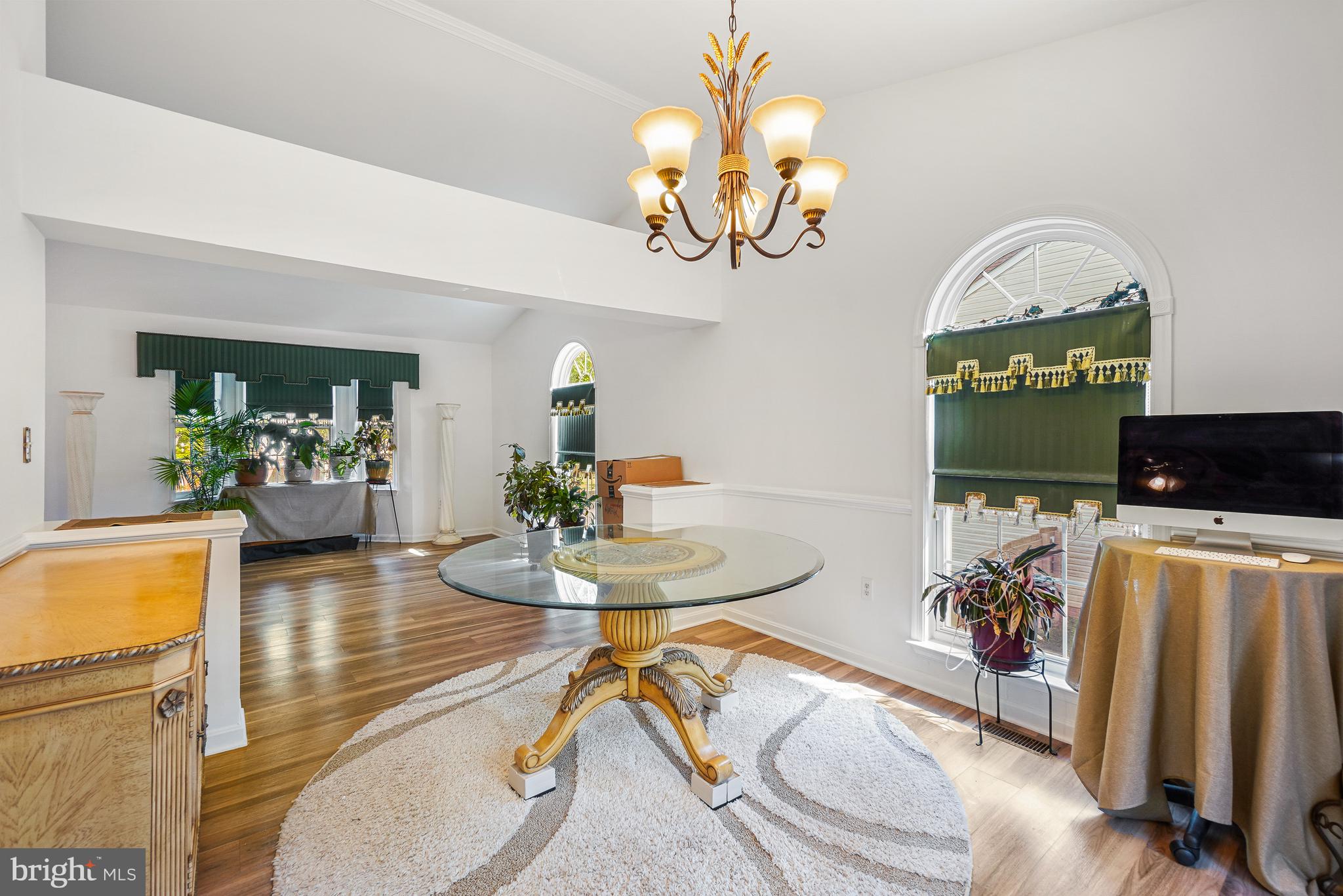 GOOD MEADOWS - Residential