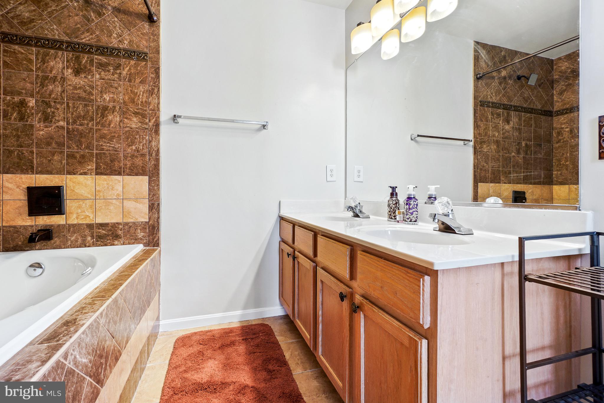 GOOD MEADOWS - Residential