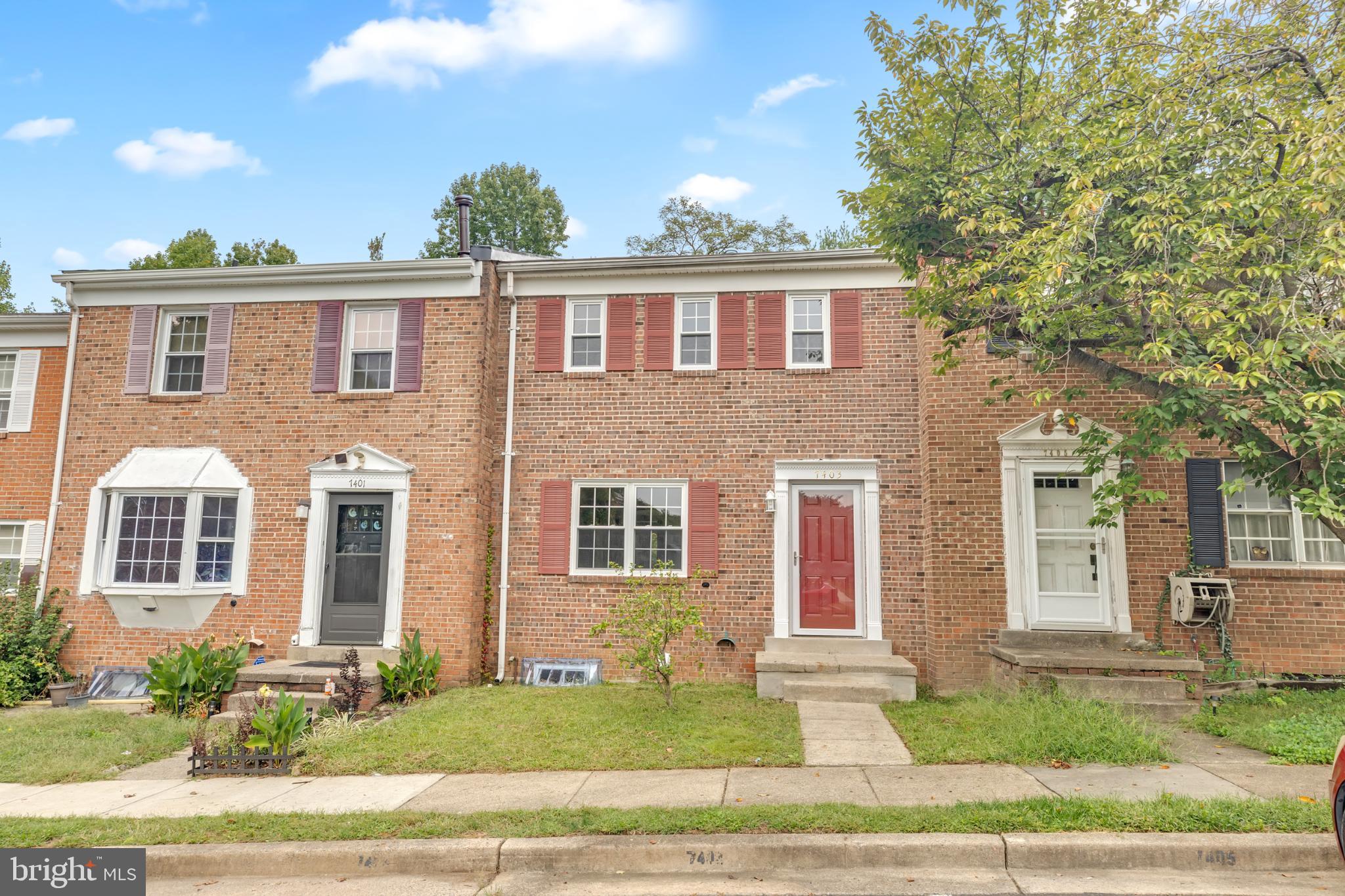 7403 LARNE LANE