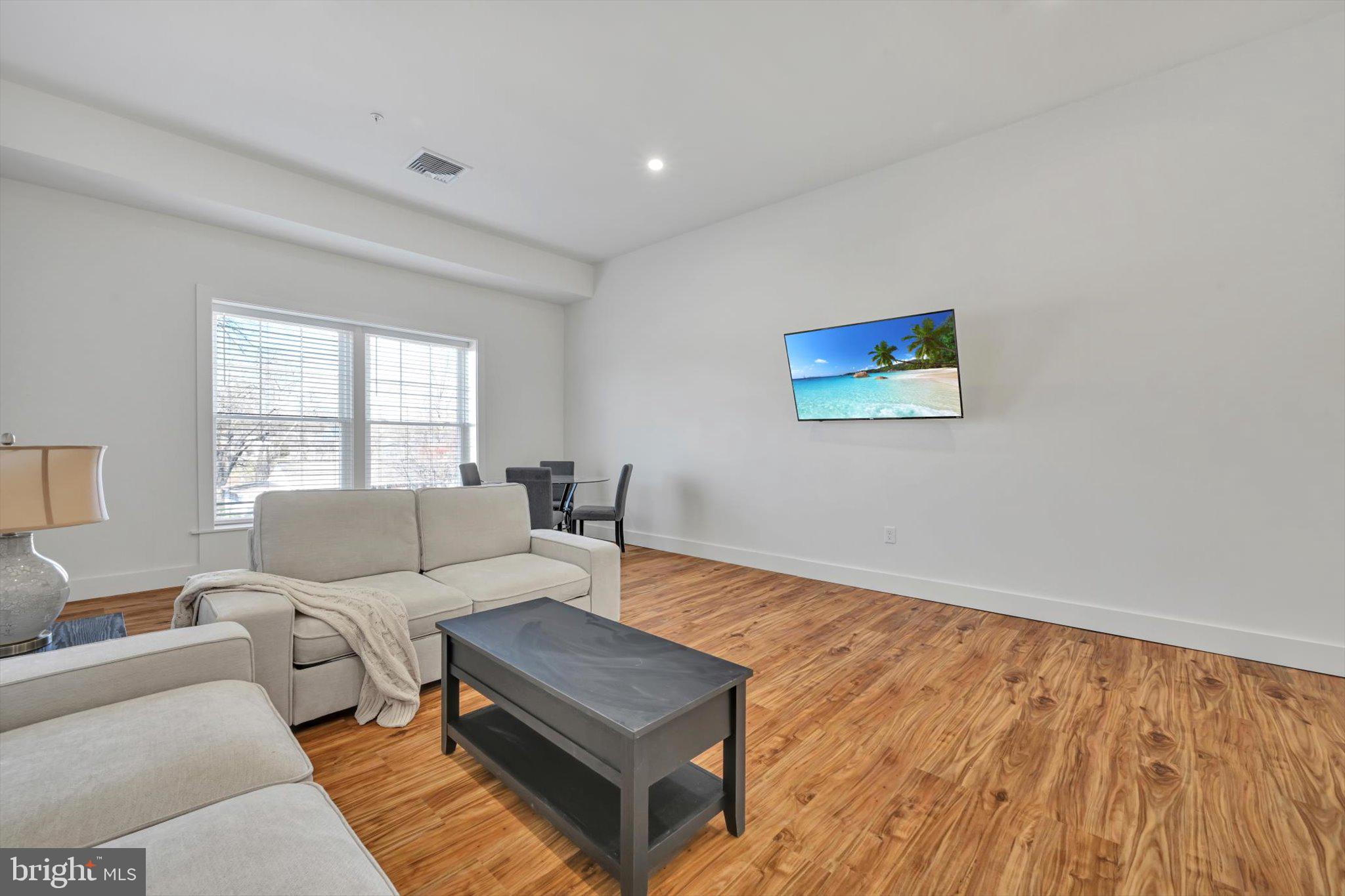 31 N SPRUCE STREET 304