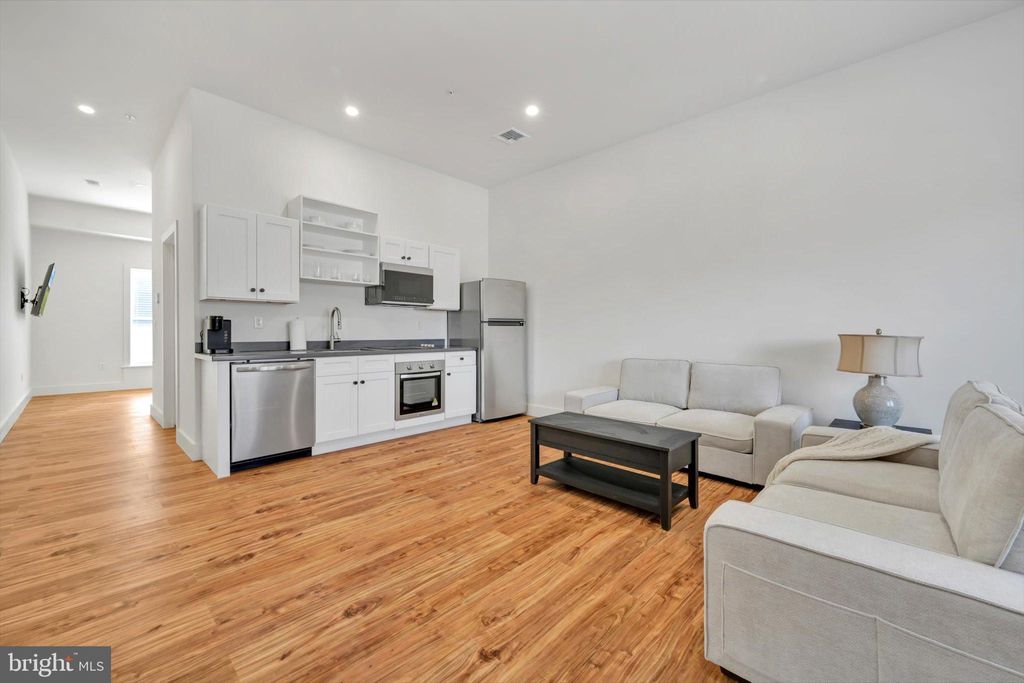 Photo of 31 N Spruce Street #304, ELIZABETHTOWN, PA 17022 (MLS # PALA2064708)