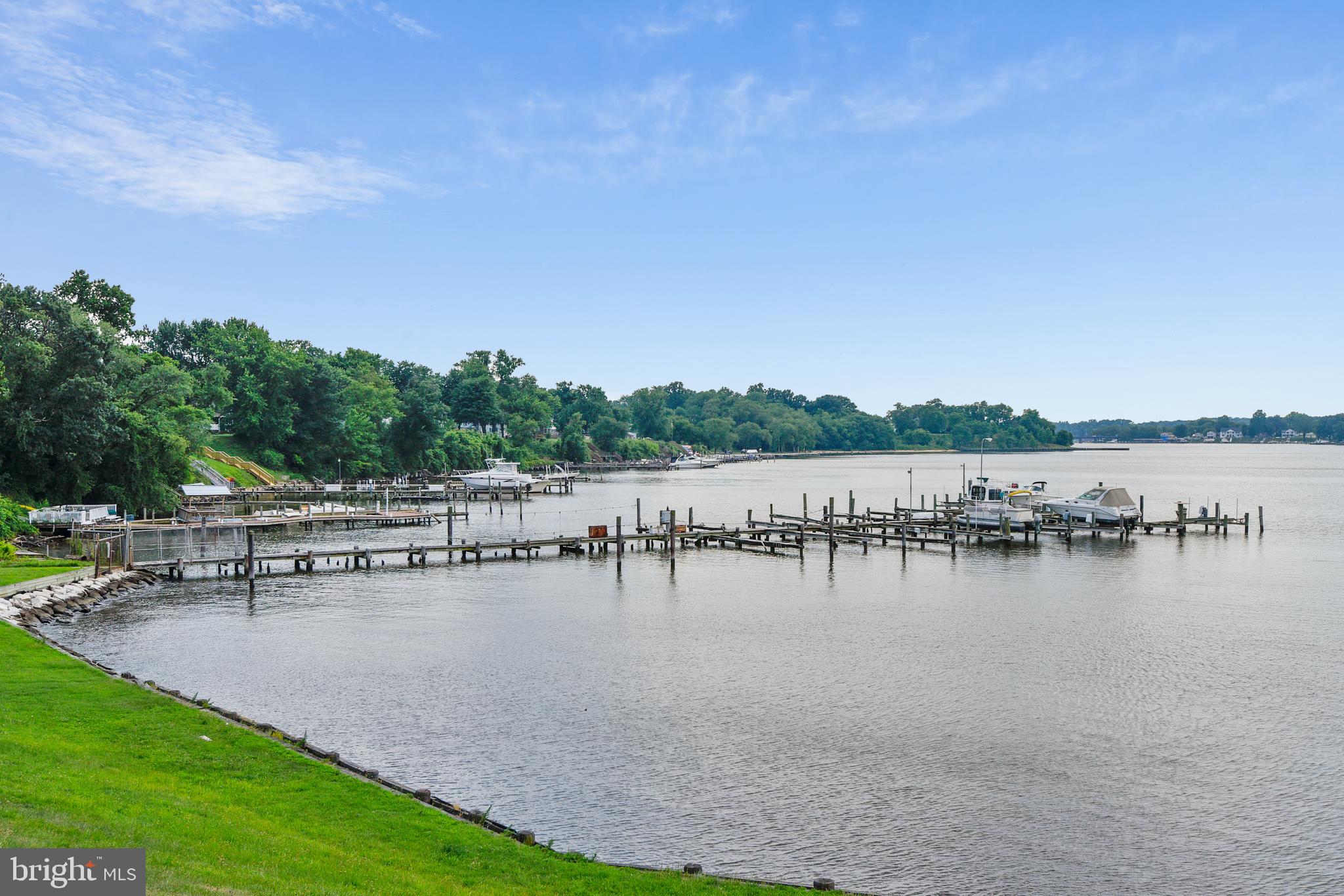 RIVIERA BEACH - Residential