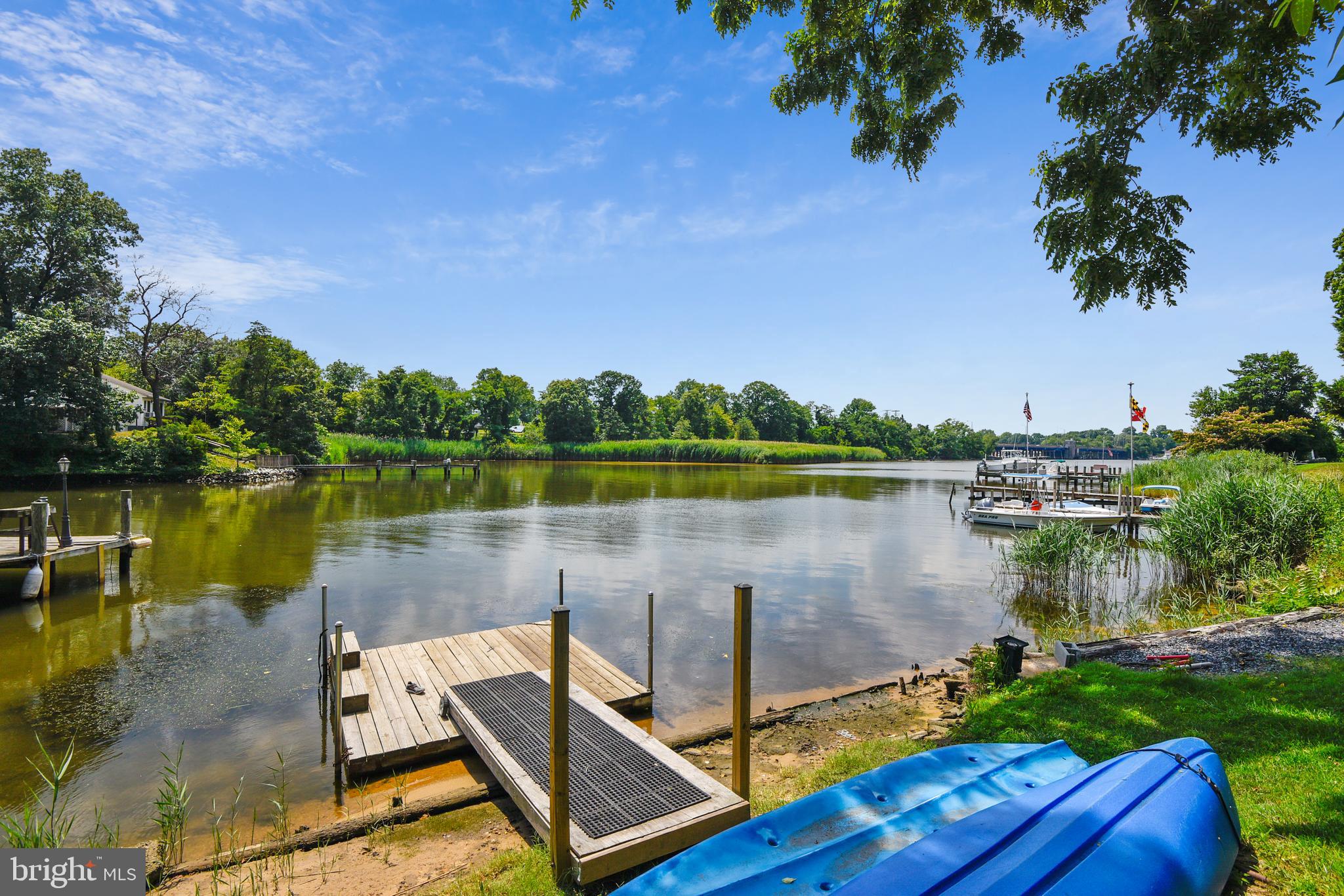 RIVIERA BEACH - Residential