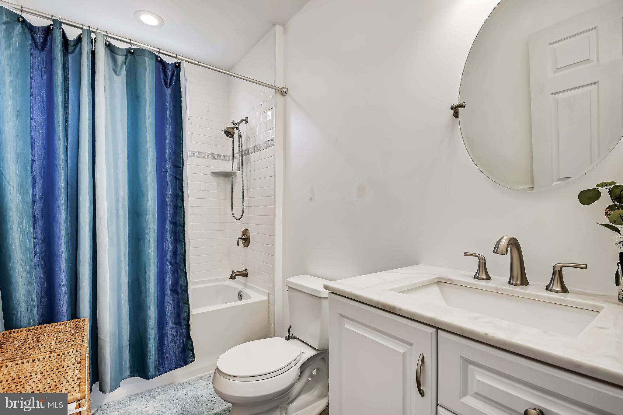 RIVIERA BEACH - Residential