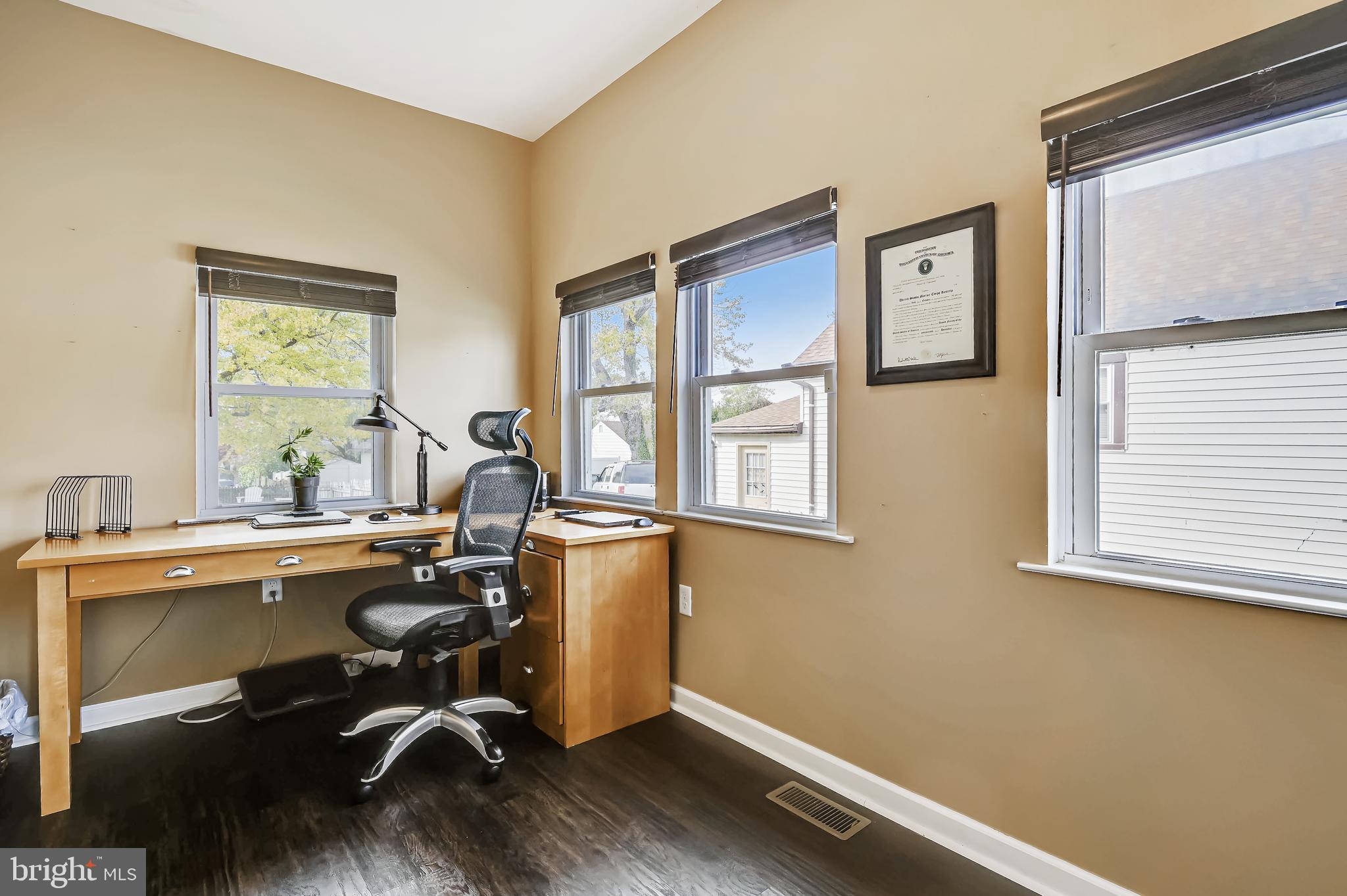 RIVIERA BEACH - Residential