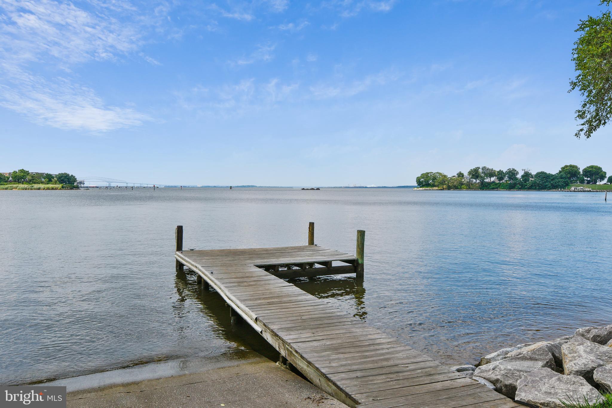 RIVIERA BEACH - Residential