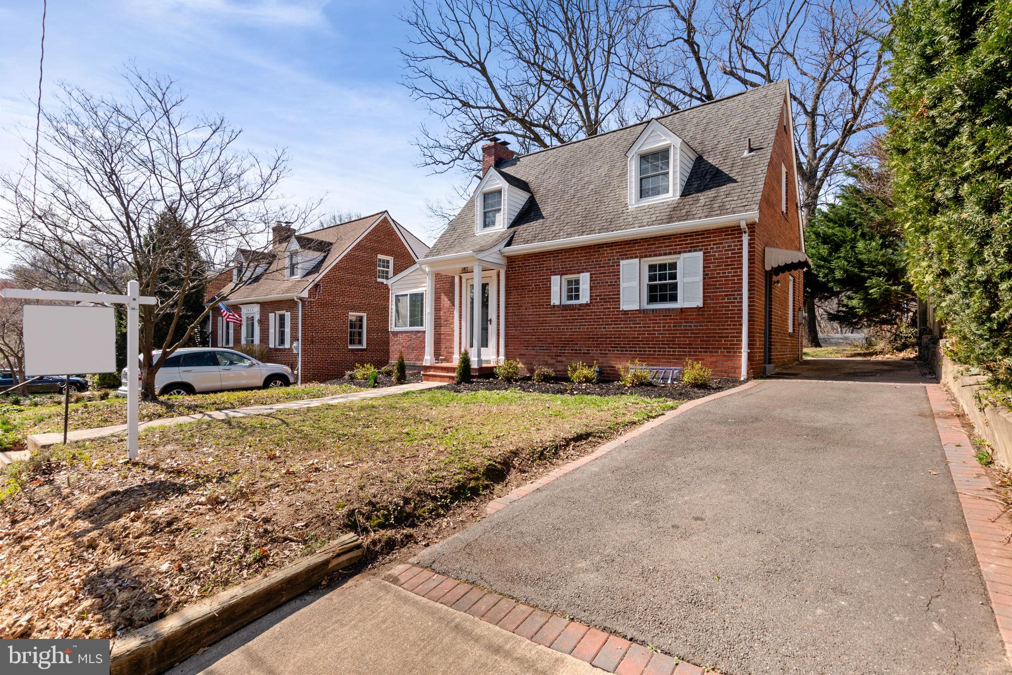 AURORA HILLS - Residential