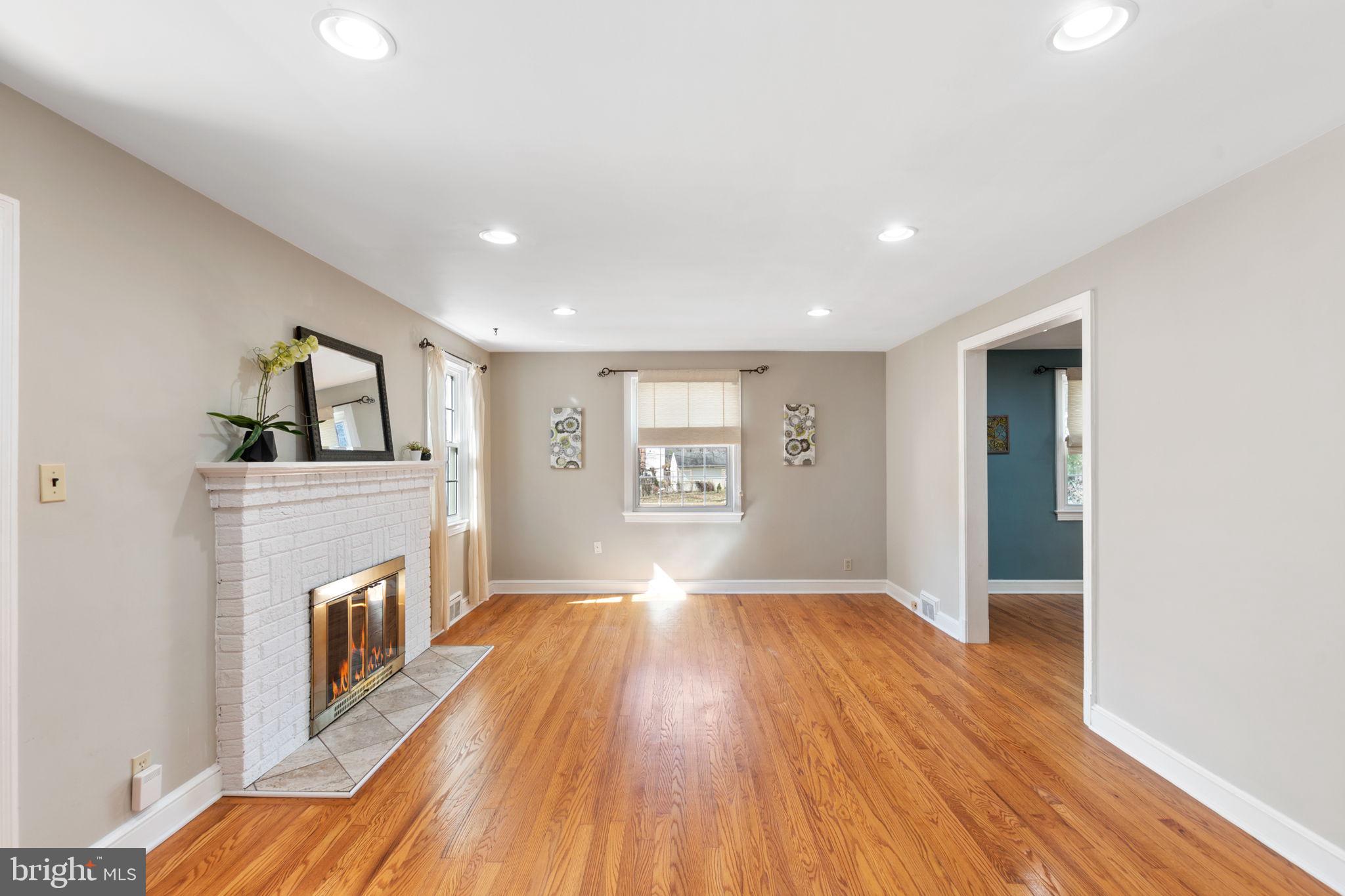 AURORA HILLS - Residential