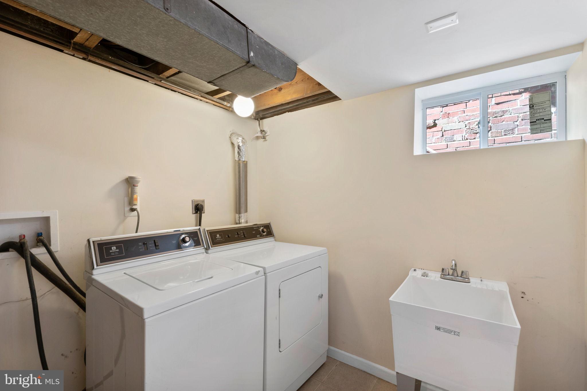 AURORA HILLS - Residential