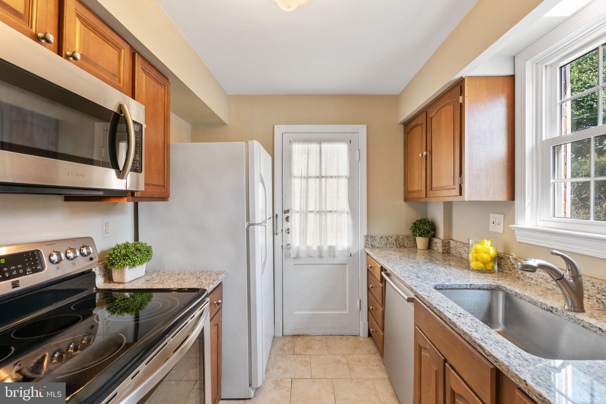 AURORA HILLS - Residential