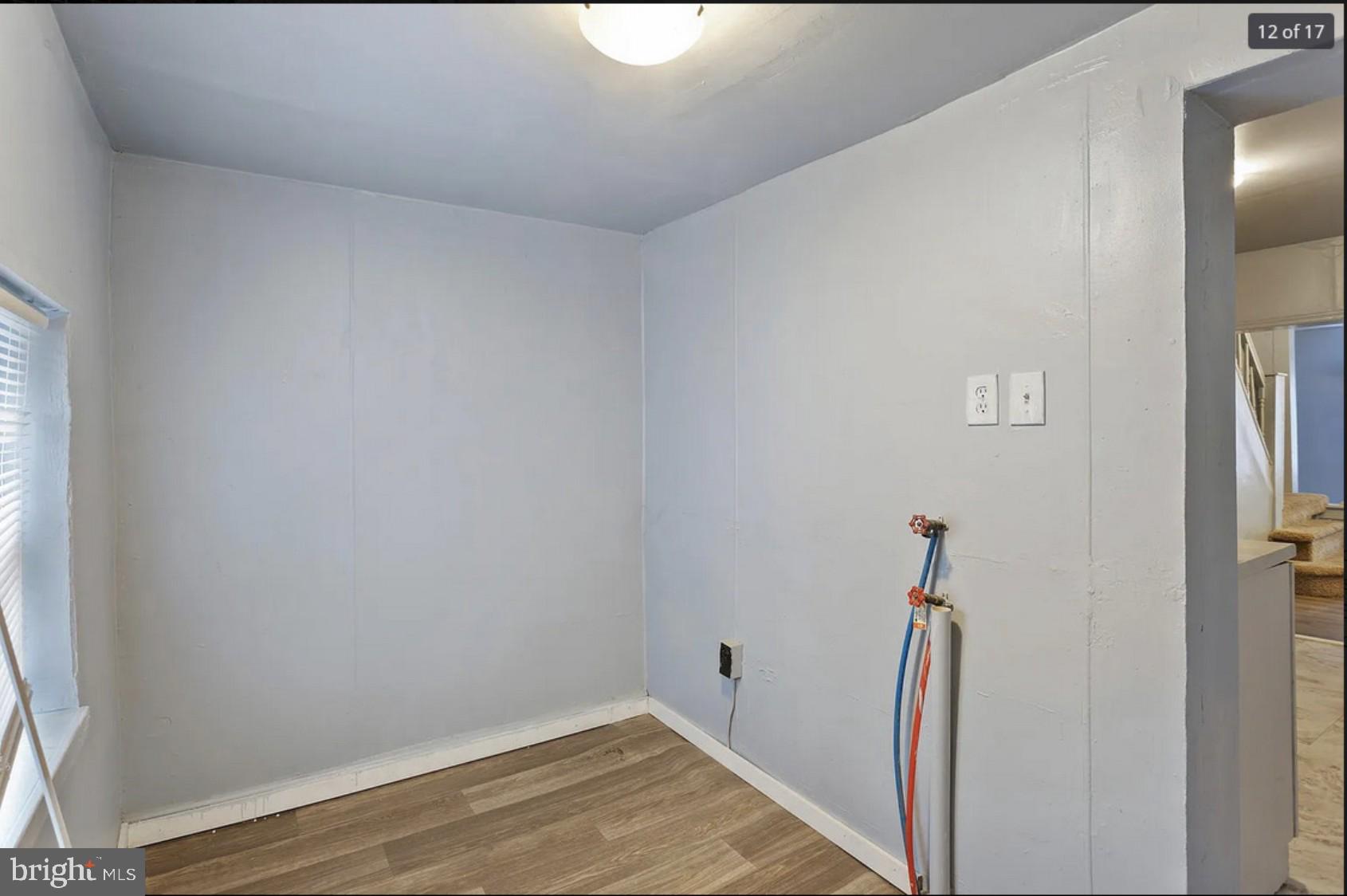 857 E WILLARD STREET