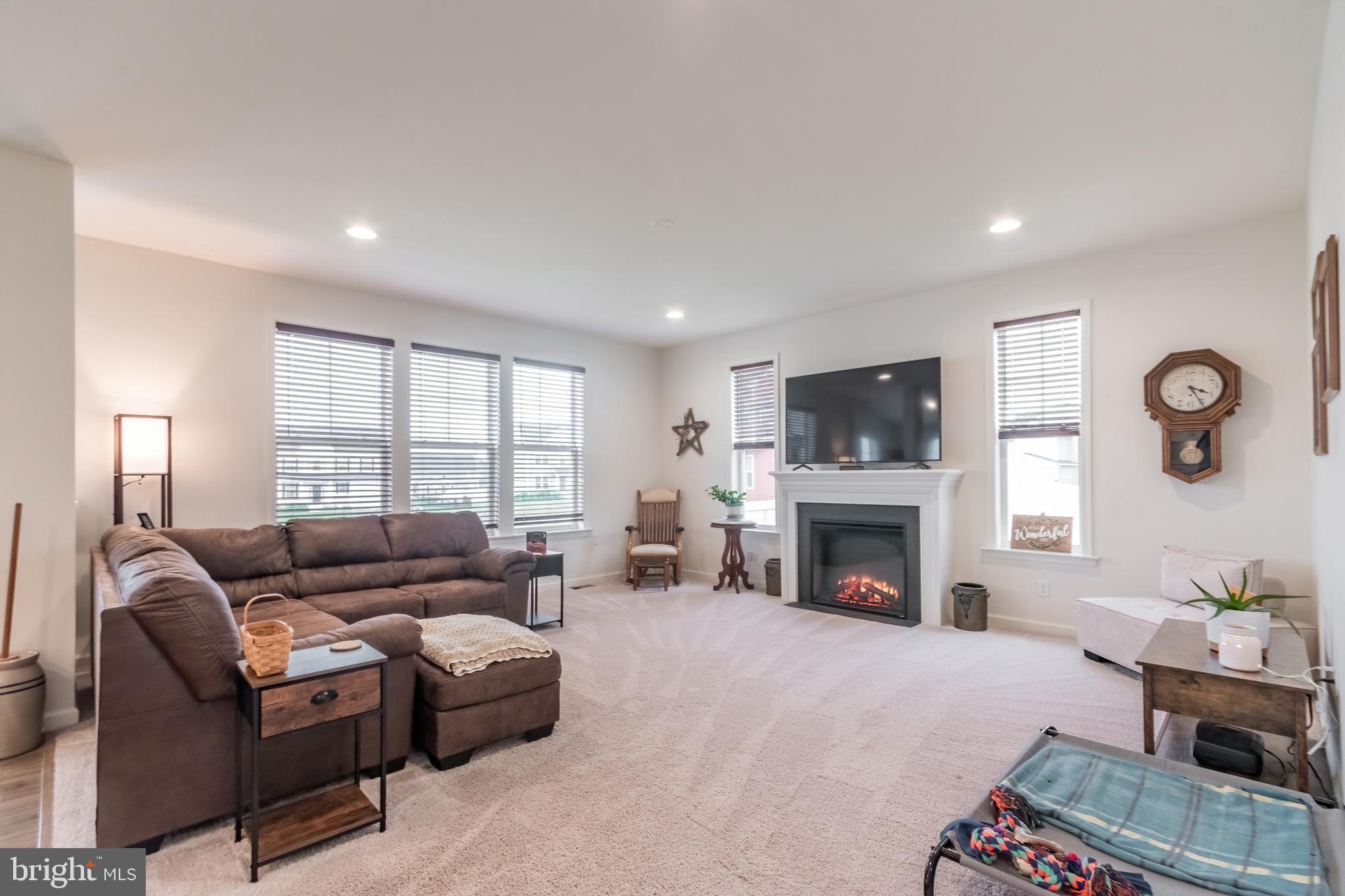 SPRINGDALE FARM - Residential