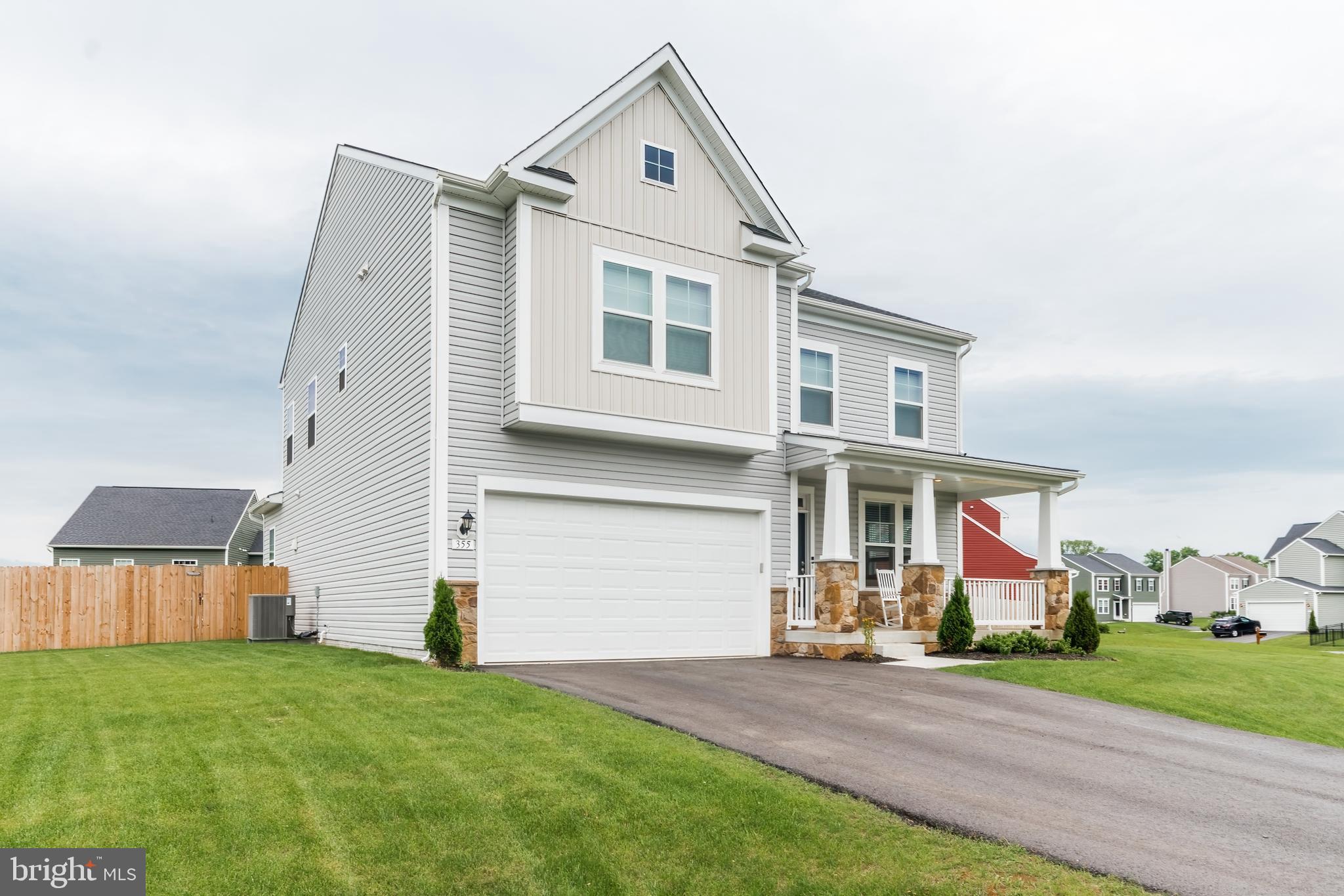 SPRINGDALE FARM - Residential