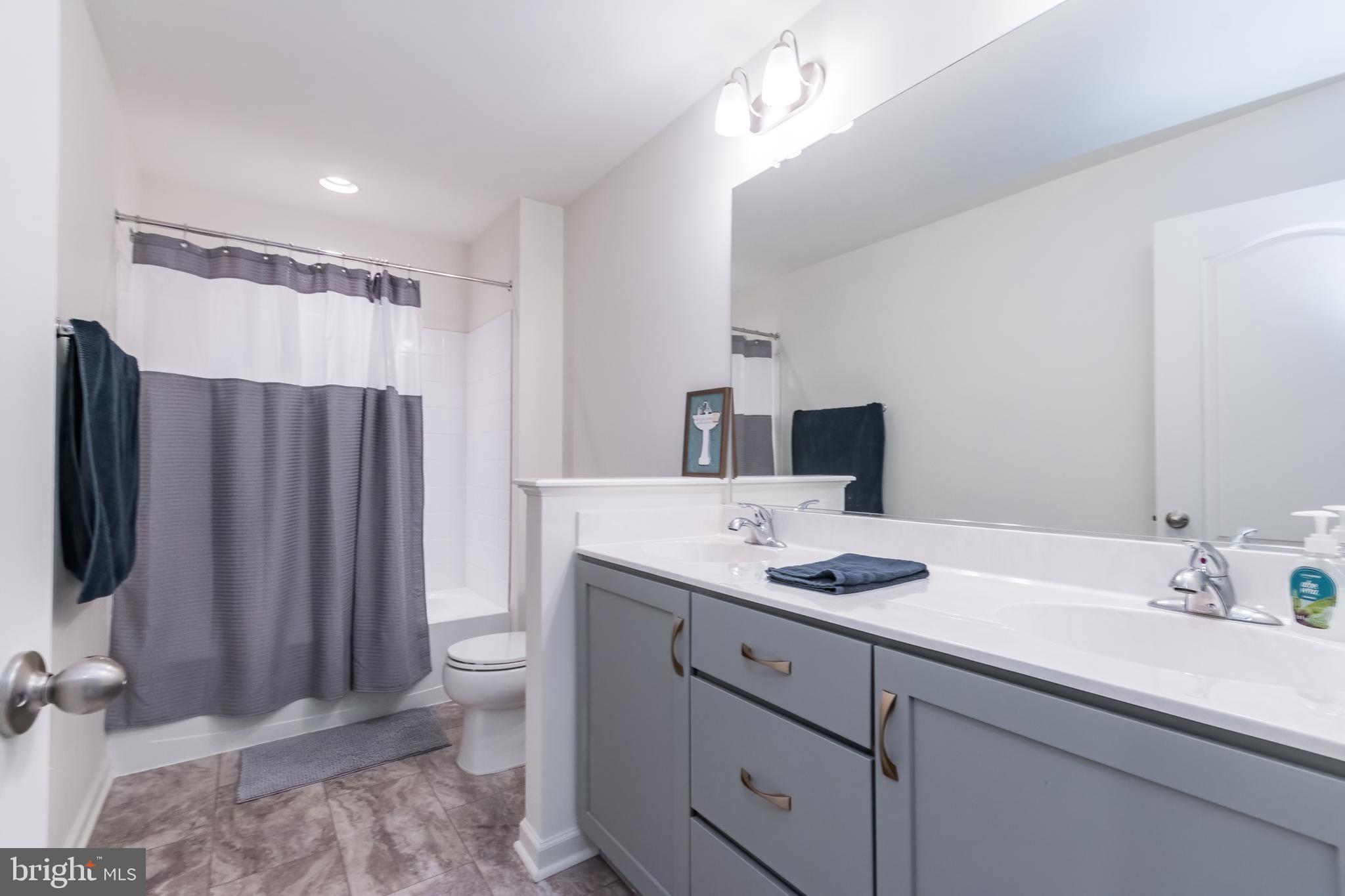 SPRINGDALE FARM - Residential