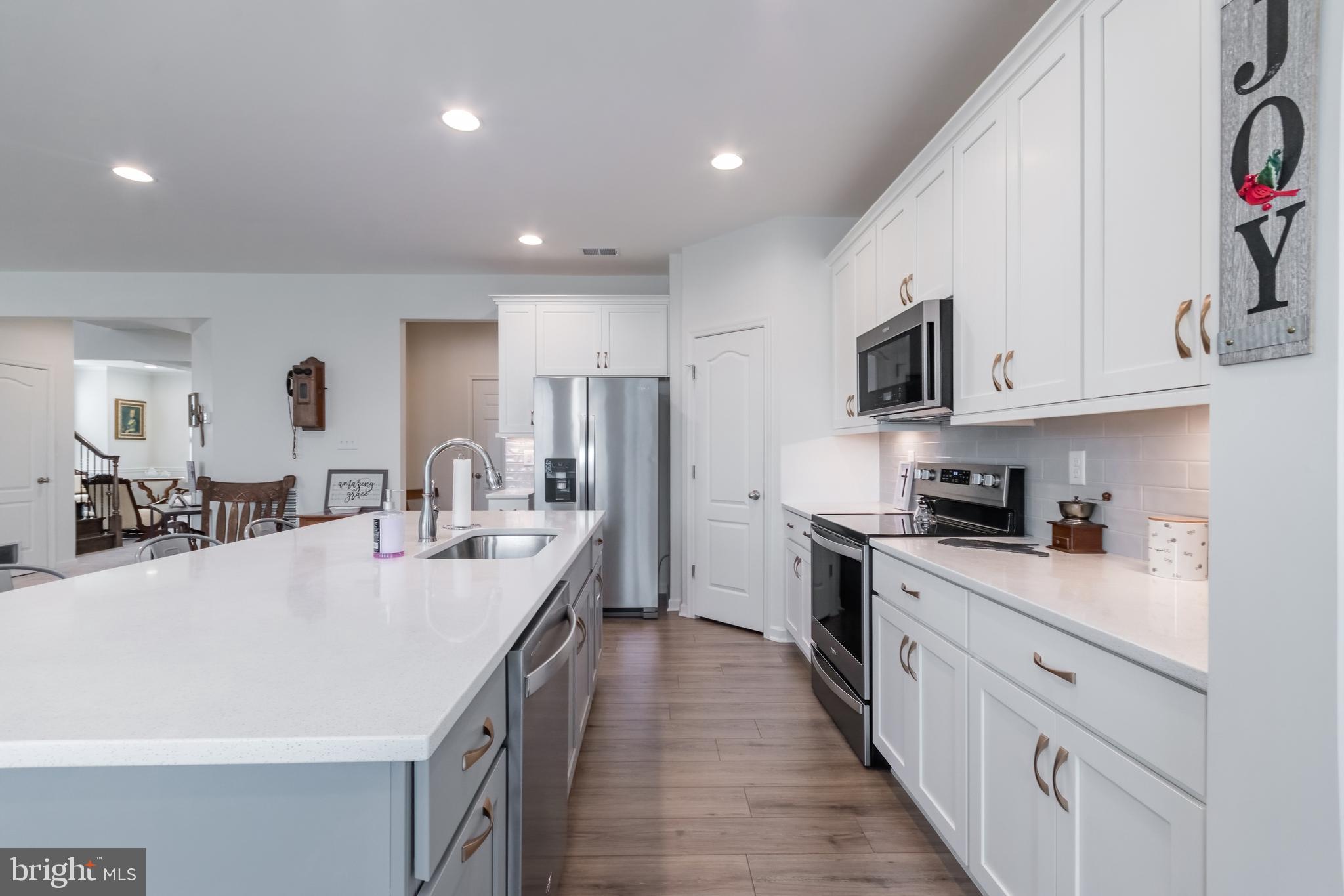 SPRINGDALE FARM - Residential