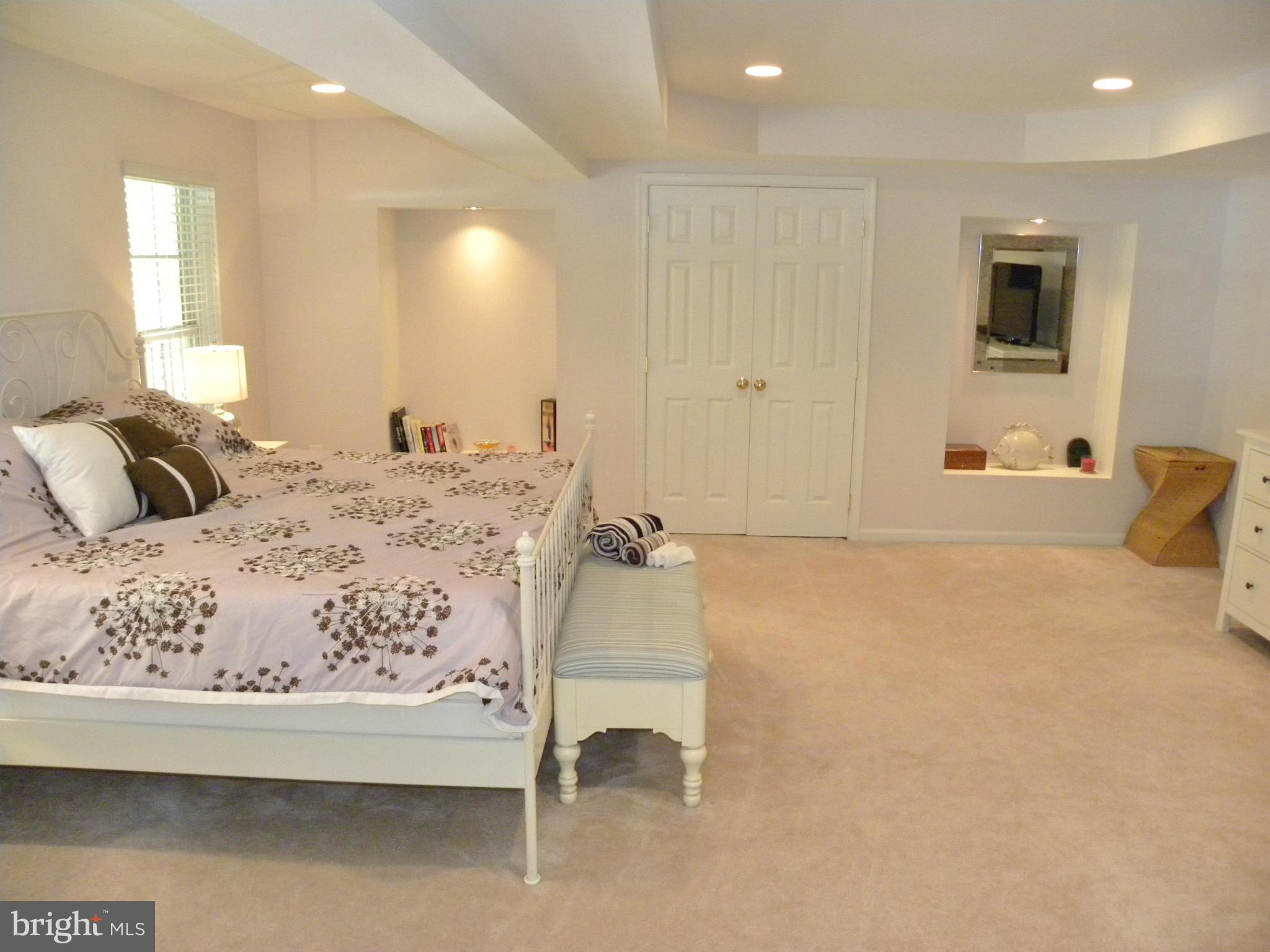 KINGSBROOKE - Residential